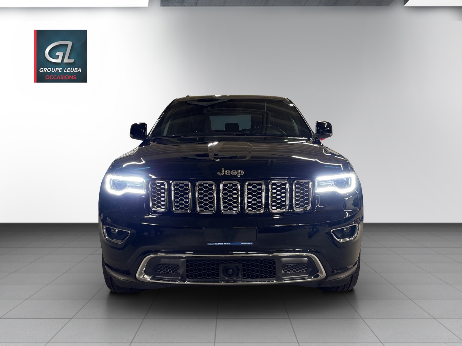 JEEP Grand Cherokee 3.0 CRD Overland Automatic-showroom-element-1