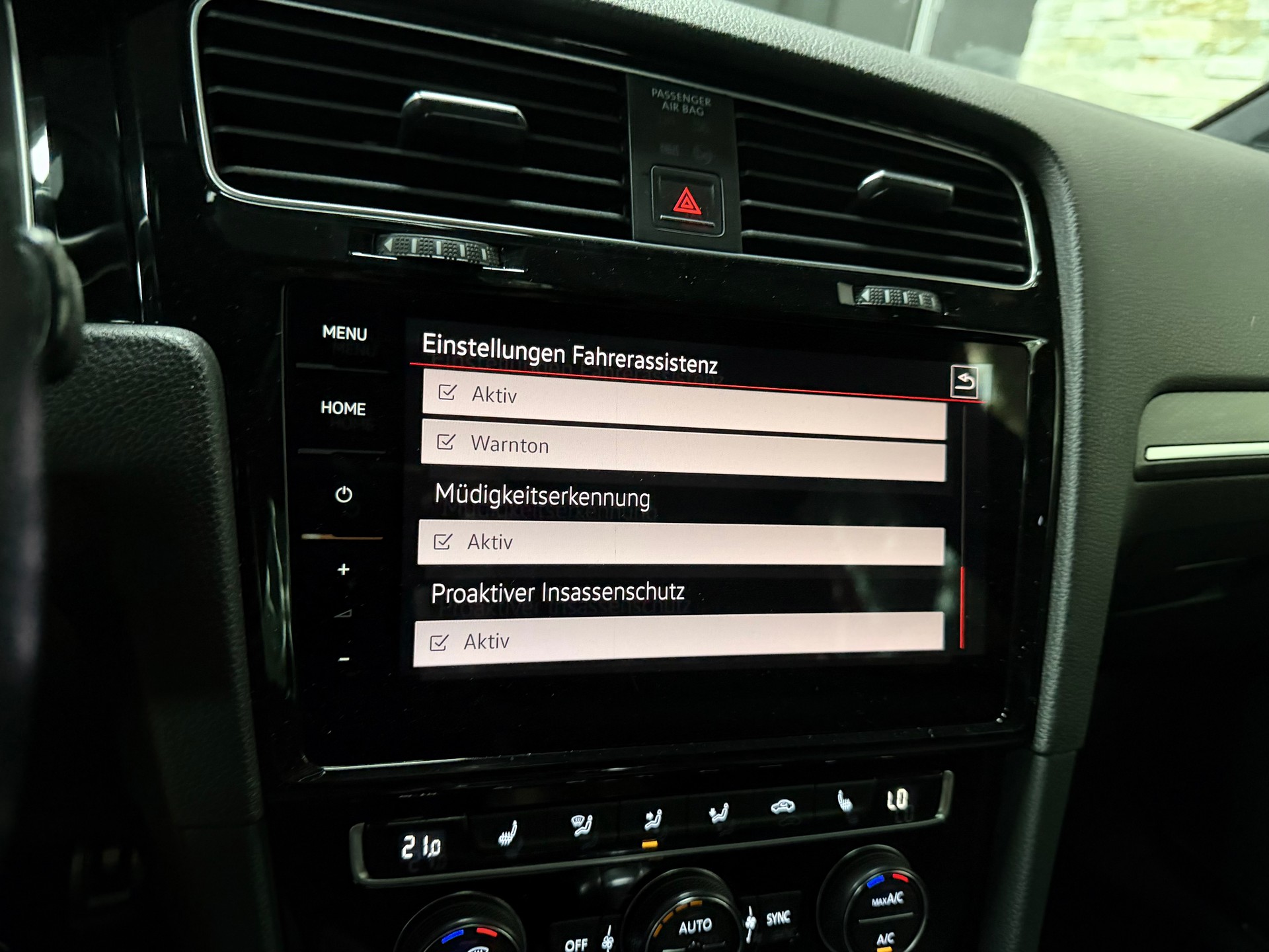 VW Golf 2.0 TSI GTI Performance DSG-image-23