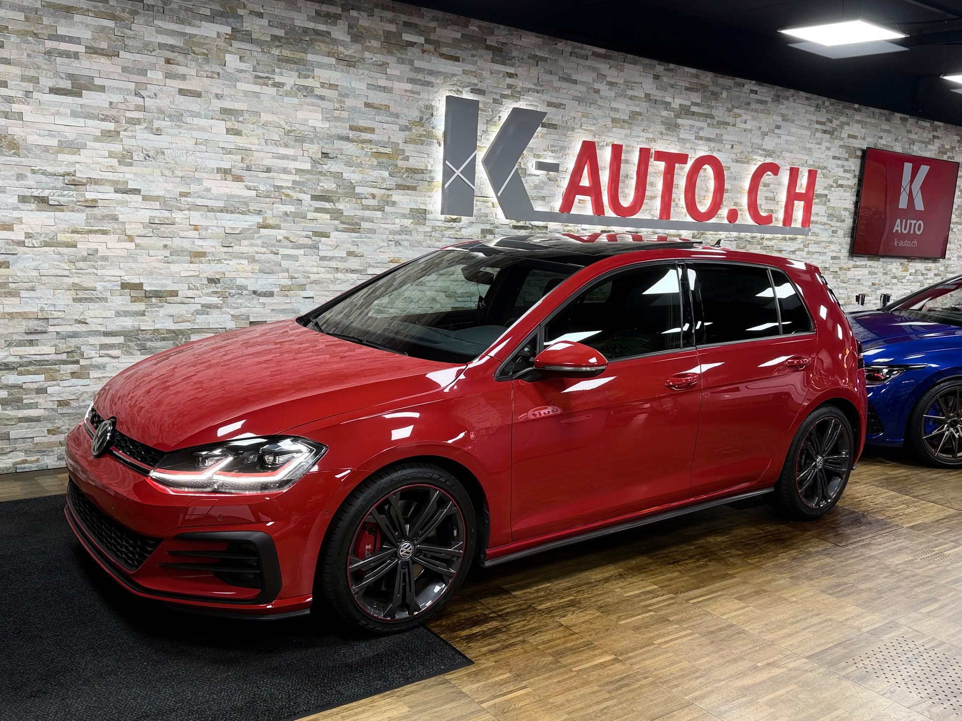 VW Golf 2.0 TSI GTI Performance DSG-showroom-element-1