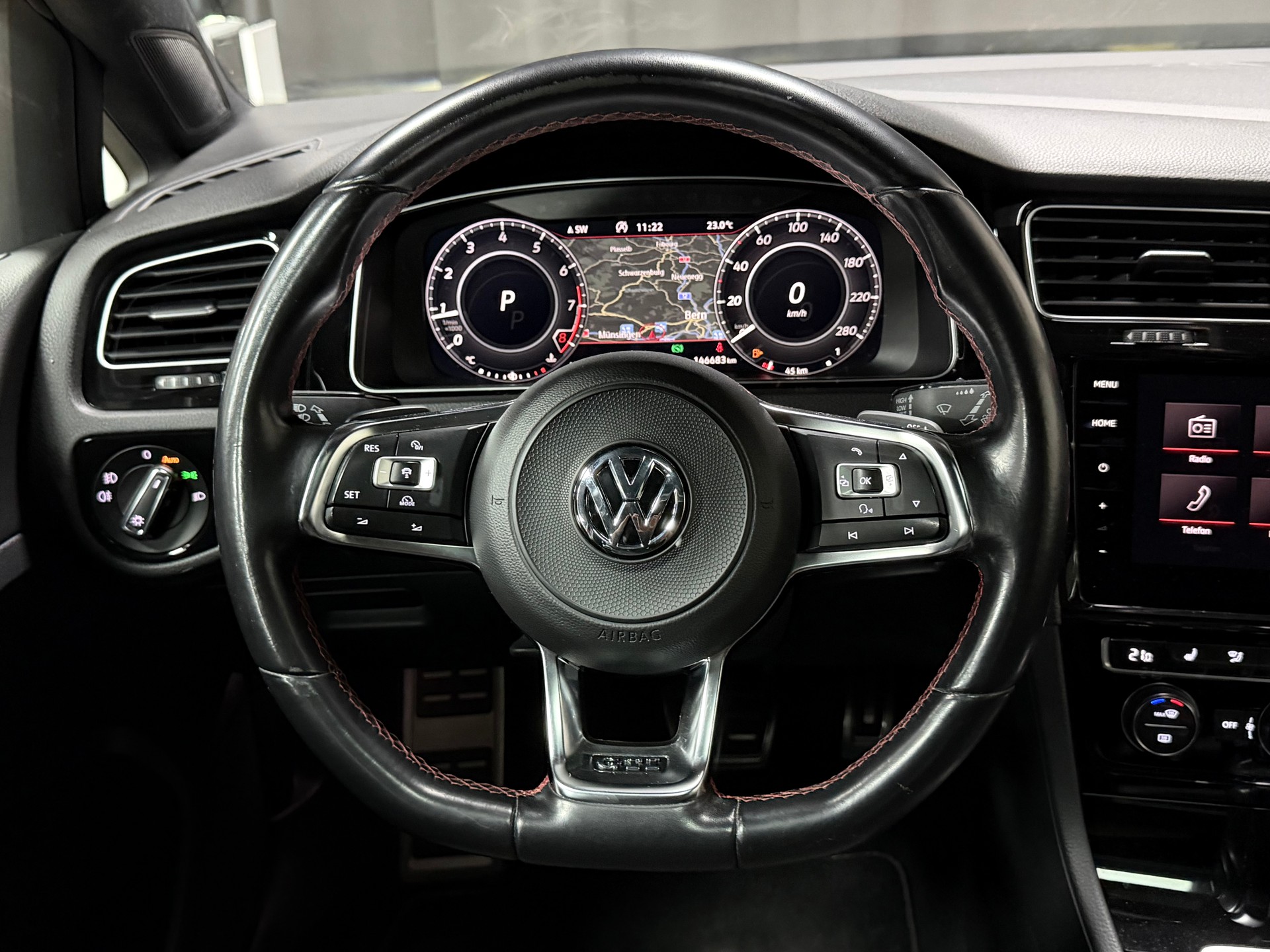 VW Golf 2.0 TSI GTI Performance DSG-image-16