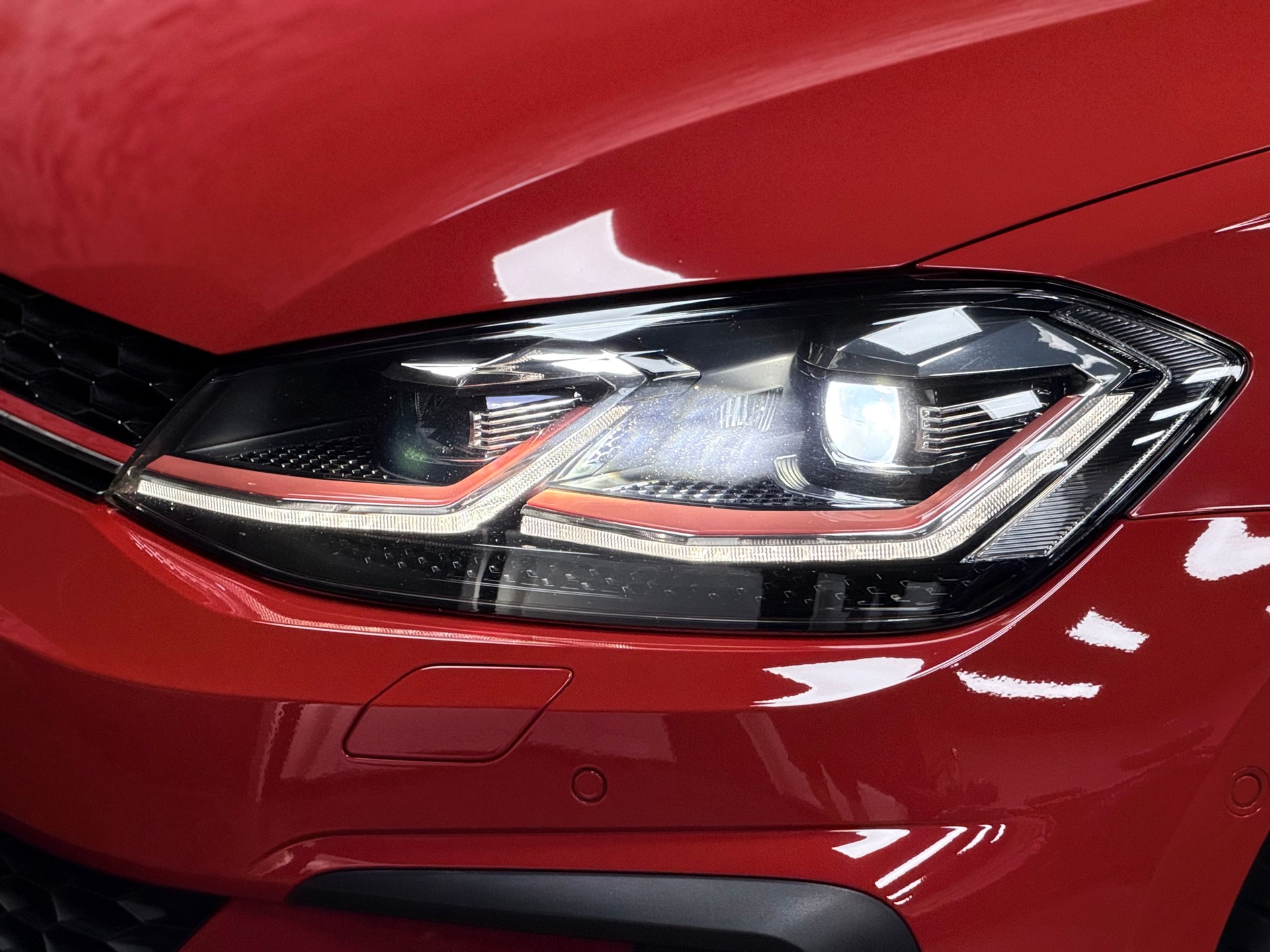 VW Golf 2.0 TSI GTI Performance DSG-image-7