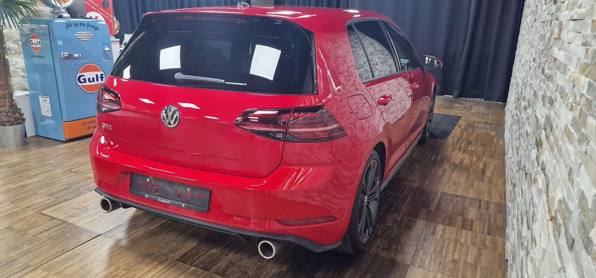 VW Golf 2.0 TSI GTI Performance DSG-showroom-element-3