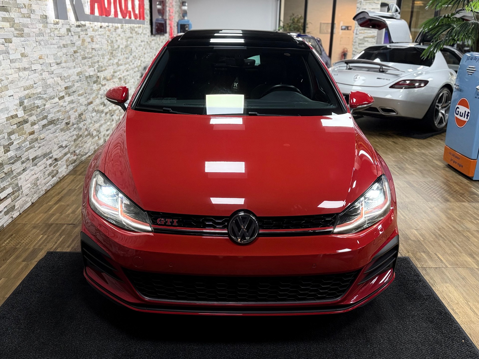 VW Golf 2.0 TSI GTI Performance DSG-image-5