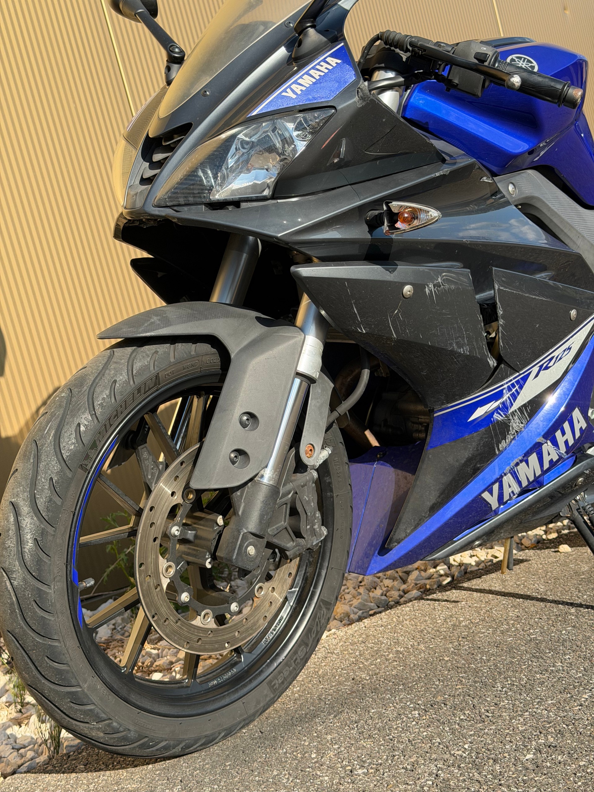 YAMAHA YZF-R 125-image-8