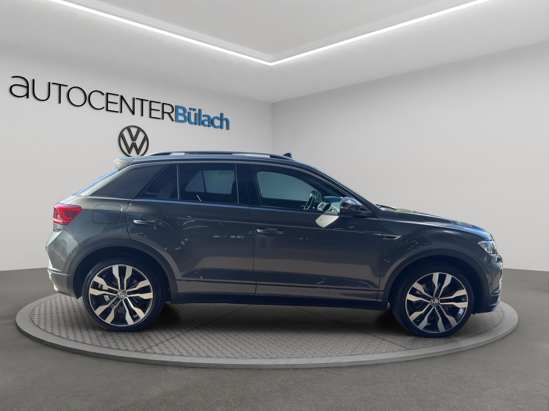 VW T-Roc 2.0 TSI Sport DSG 4Motion-image-3