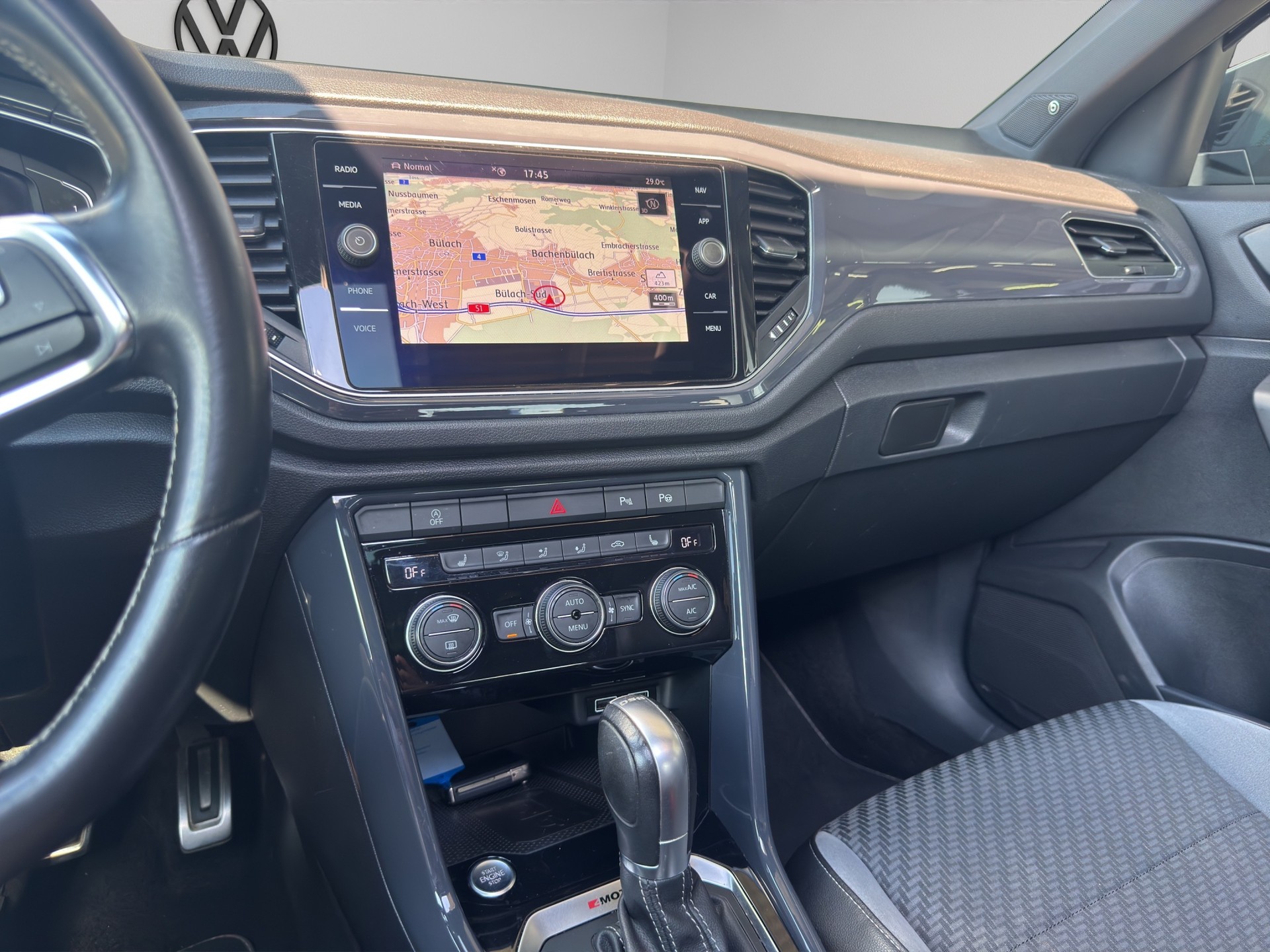 VW T-Roc 2.0 TSI Sport DSG 4Motion-image-11