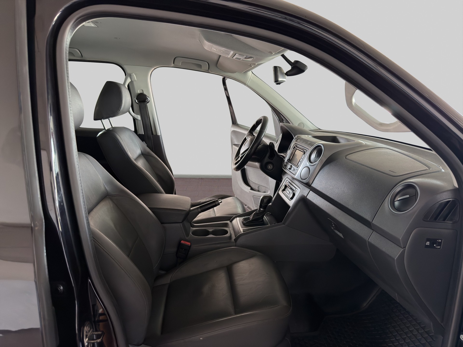 VW Amarok 2.0 BiTDI Highline 4Motion permanent A-image-9