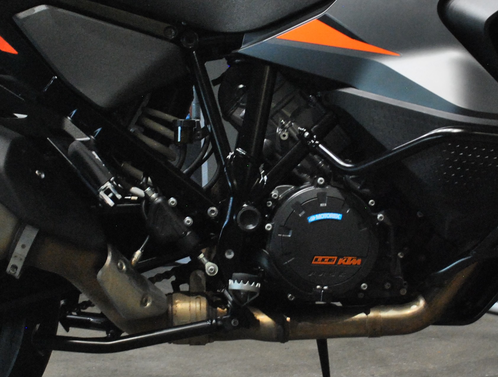 KTM 1290 Super Adventure S-image-8