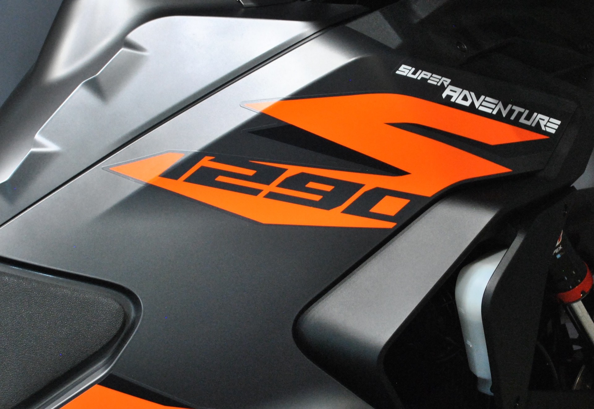 KTM 1290 Super Adventure S-image-6
