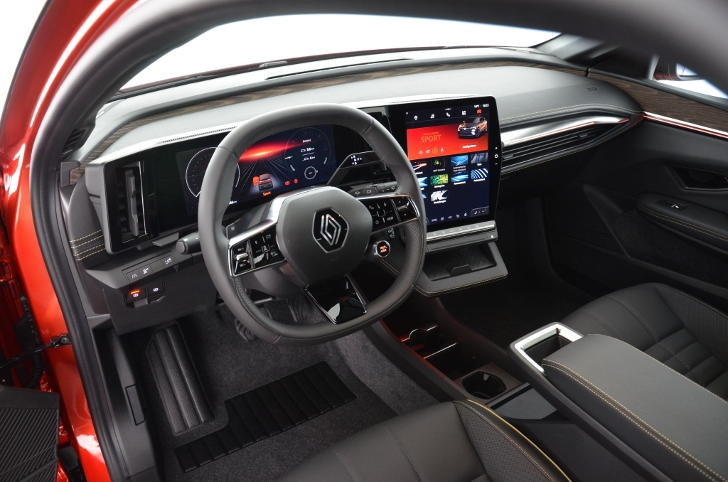 RENAULT Megane E-Tech EV60 *ICONIC*-image-10
