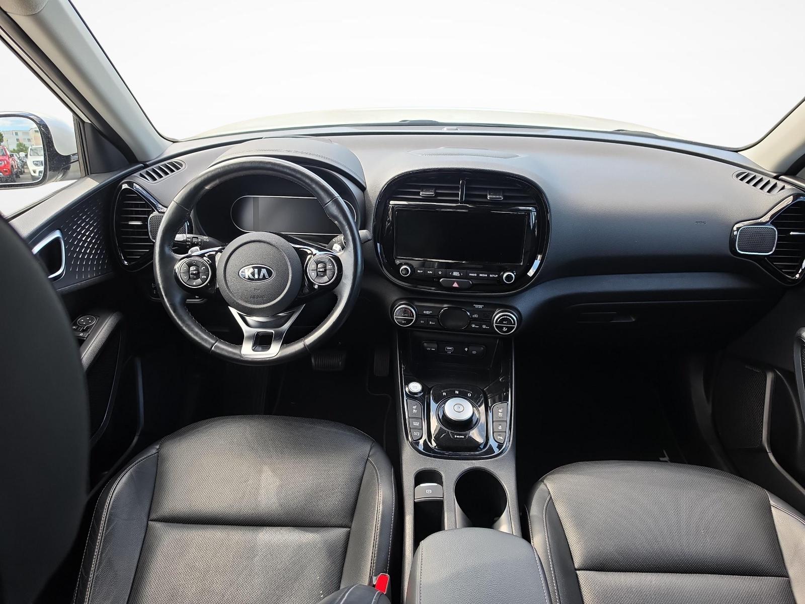 KIA e-Soul Style-image-12