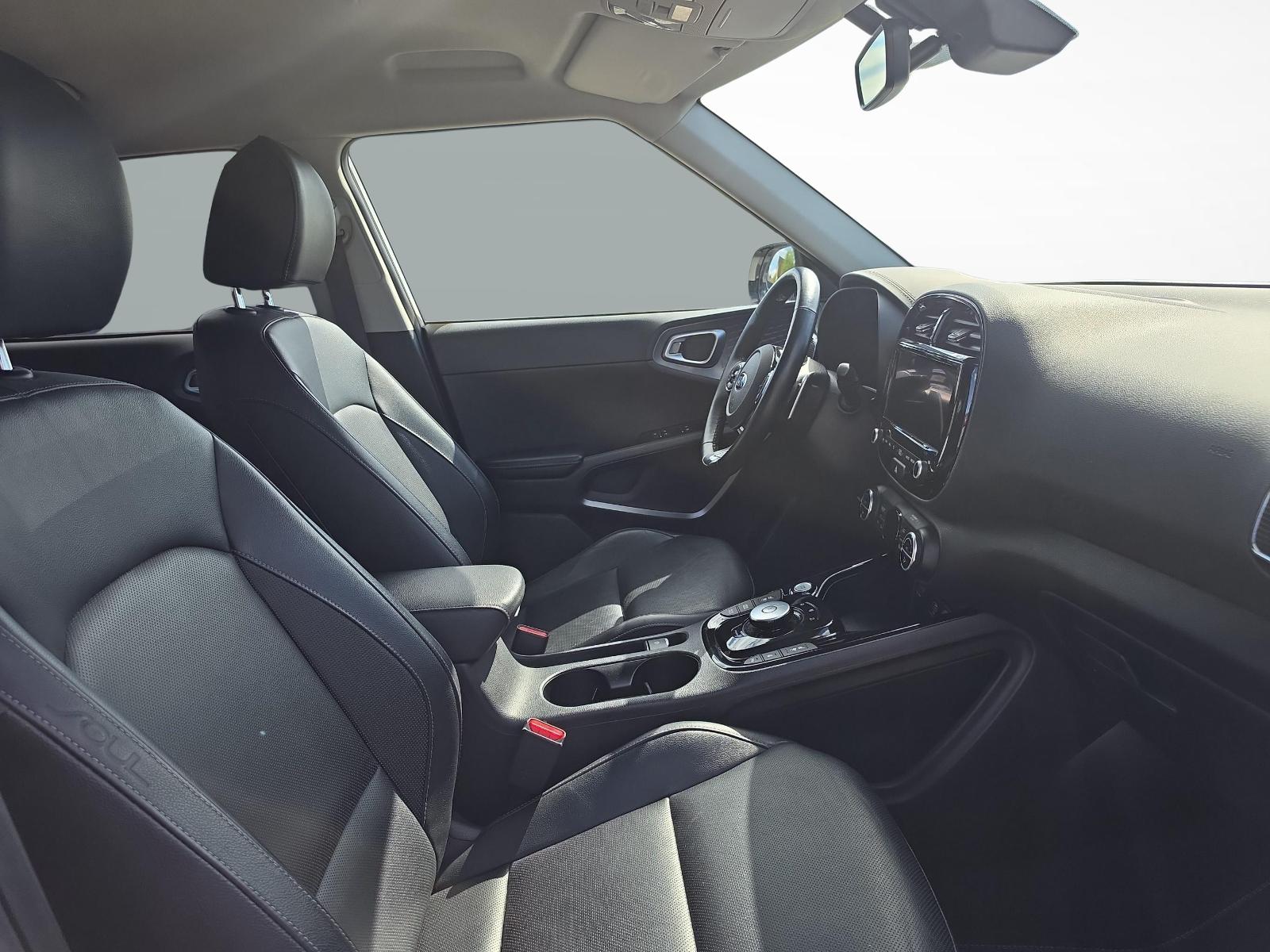 KIA e-Soul Style-image-16