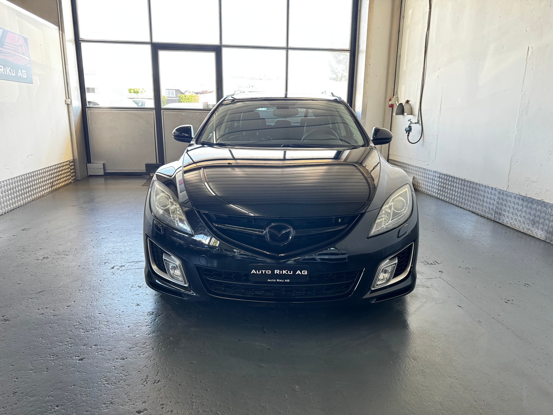 MAZDA 6 2.2 CD 16V Sport-showroom-element-3