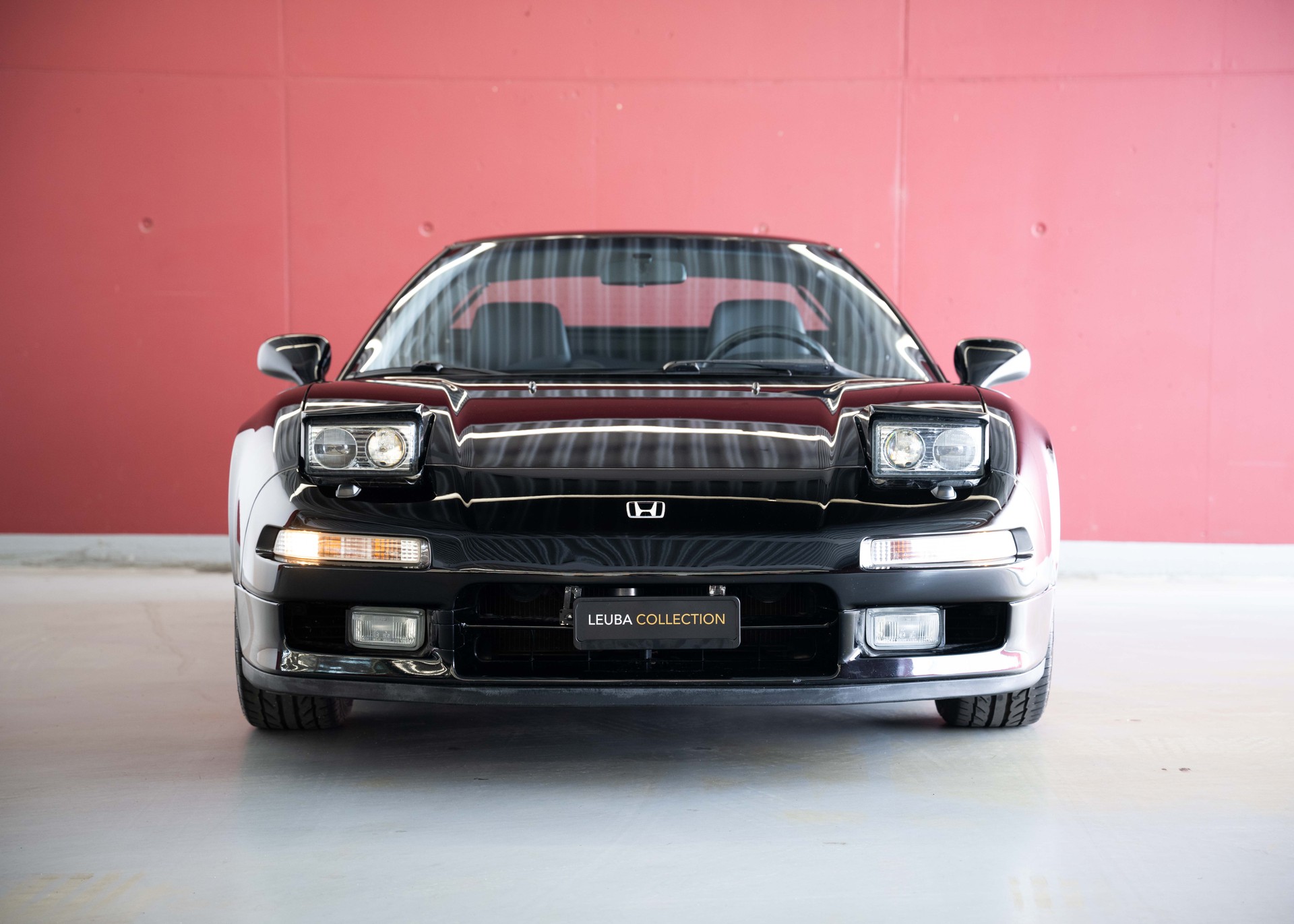 HONDA NSX 3.0i-24 V6 (Swiss car, 1st paint, 1st hand, full Honda service history, mint condition)-showroom-element-2