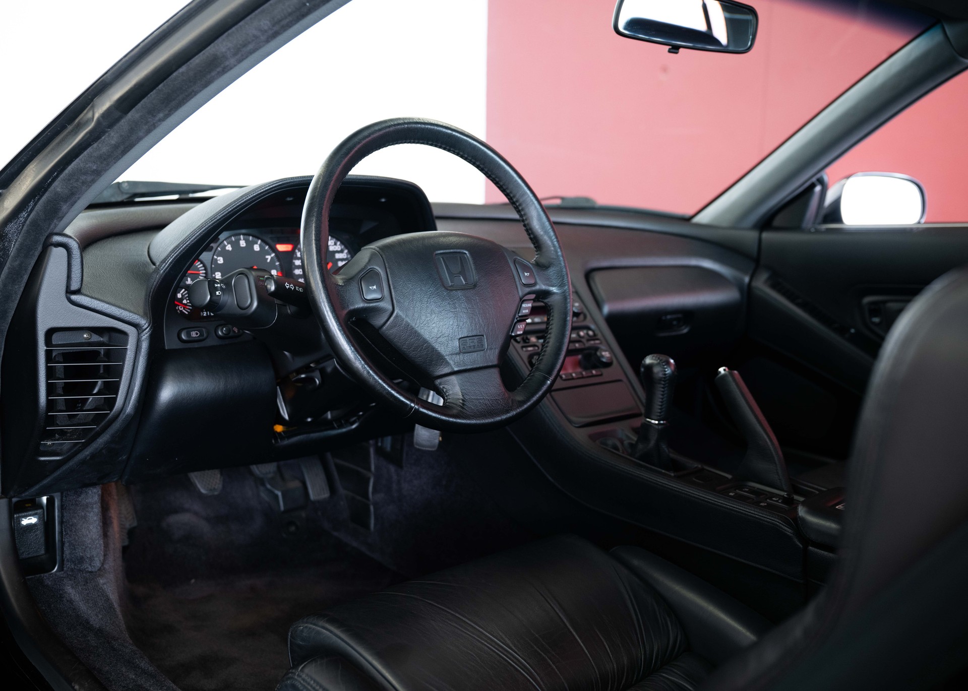 HONDA NSX 3.0i-24 V6 (Swiss car, 1st paint, 1st hand, full Honda service history, mint condition)-image-15