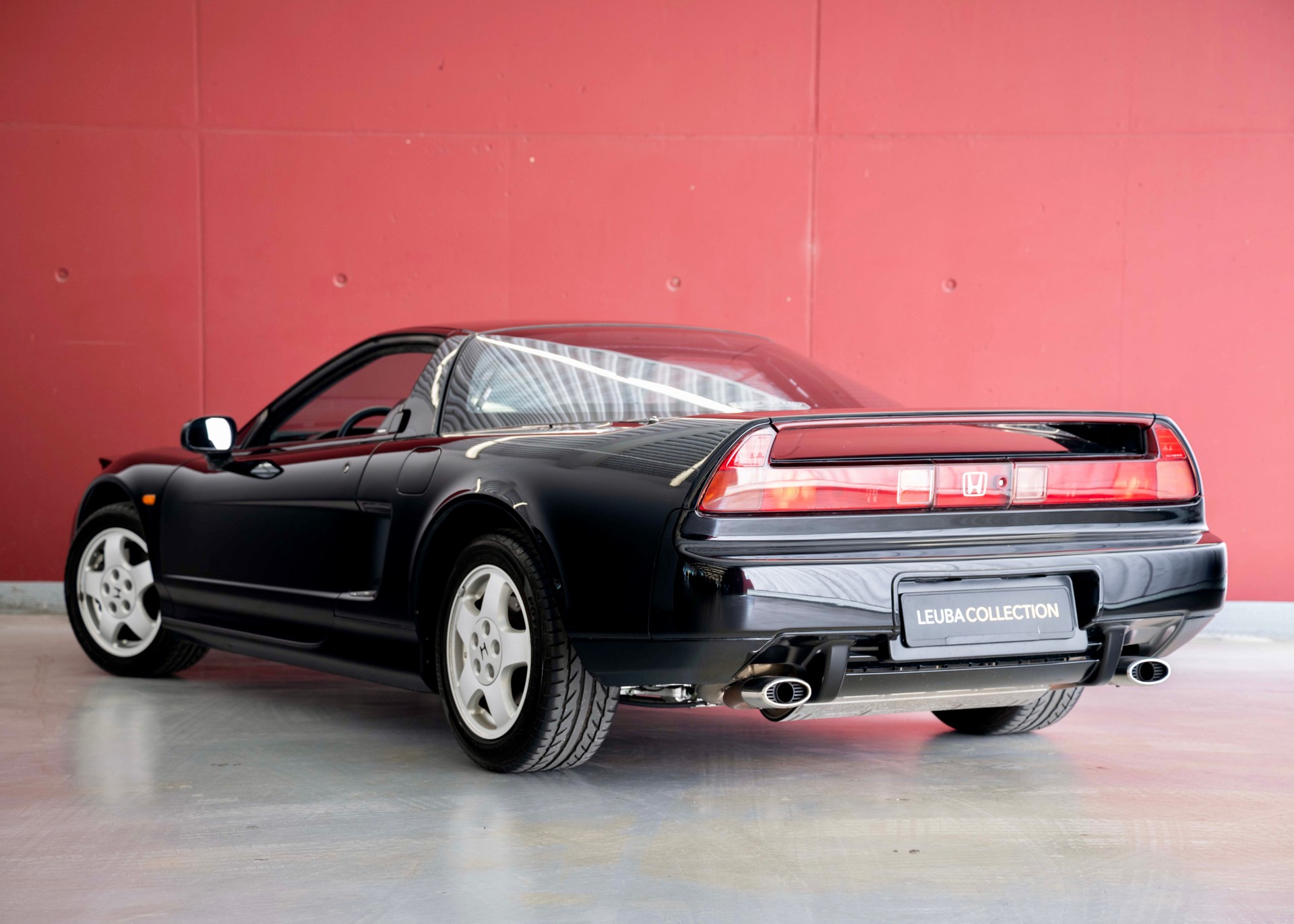 HONDA NSX 3.0i-24 V6 (Swiss car, 1st paint, 1st hand, full Honda service history, mint condition)-showroom-element-1