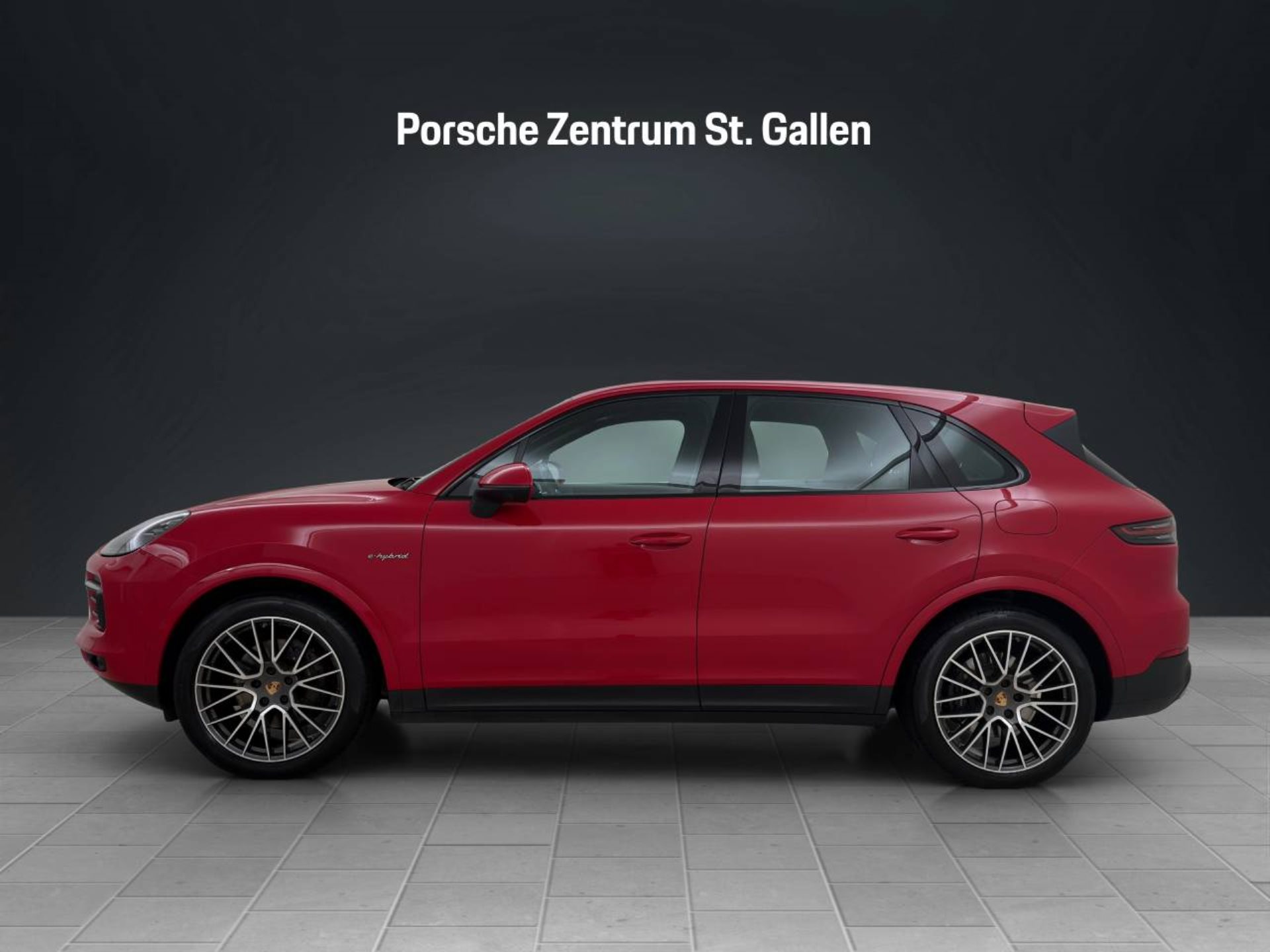 PORSCHE Cayenne E-Hybrid-showroom-element-1