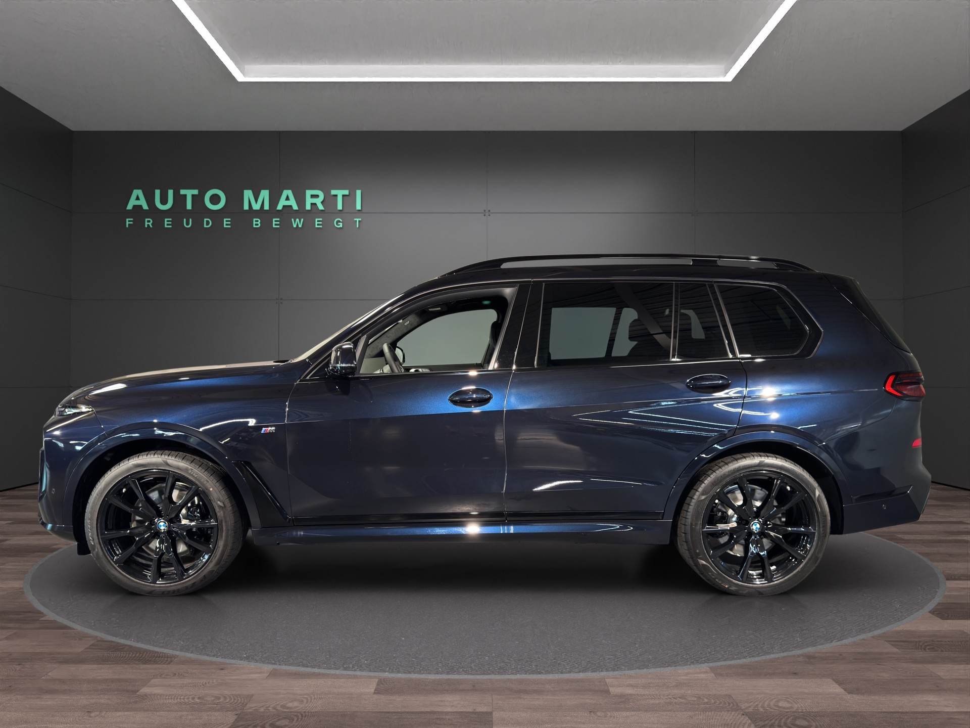 BMW X7 40d xDrive SAG-showroom-element-2