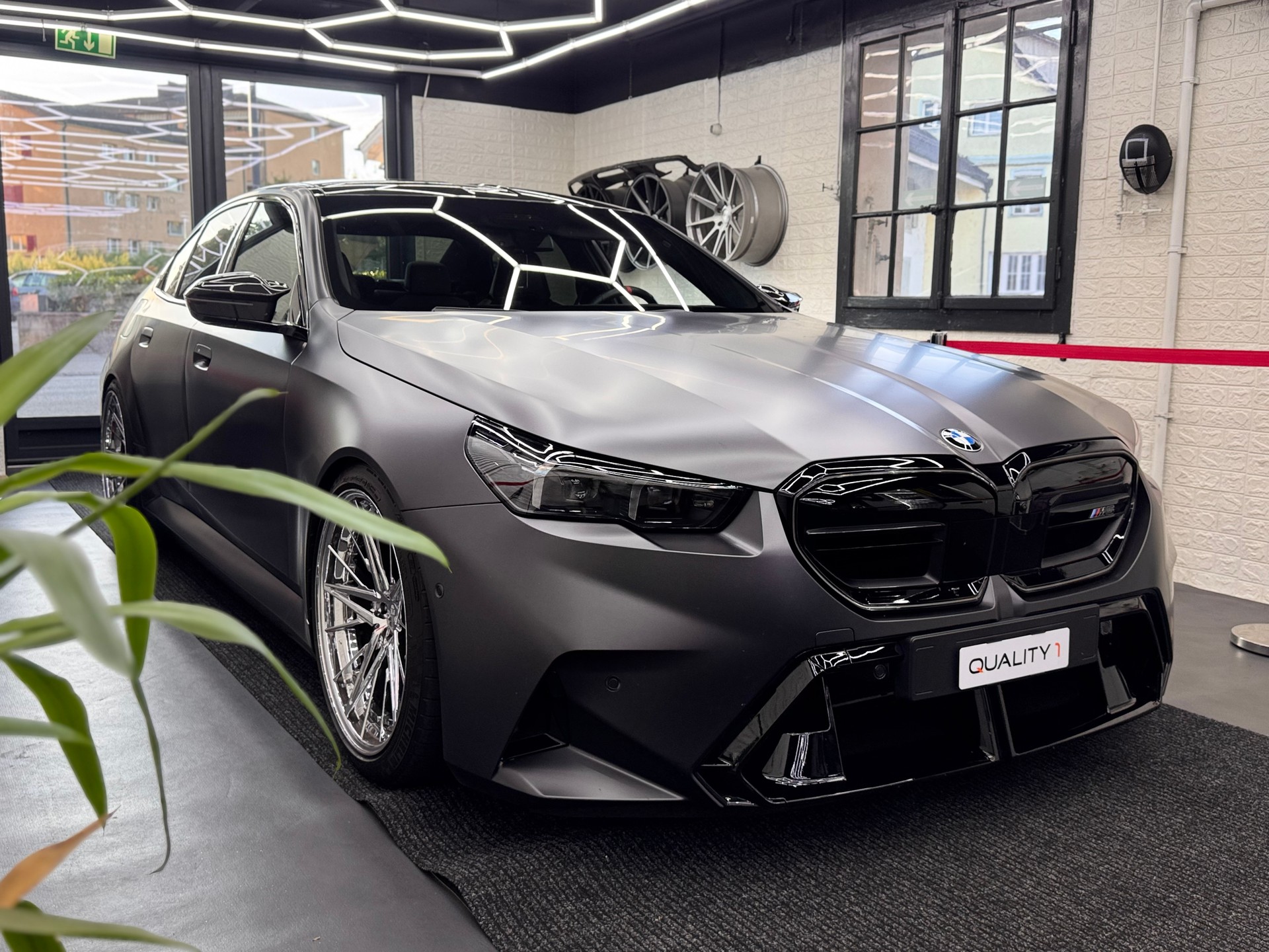 BMW M5 xDrive