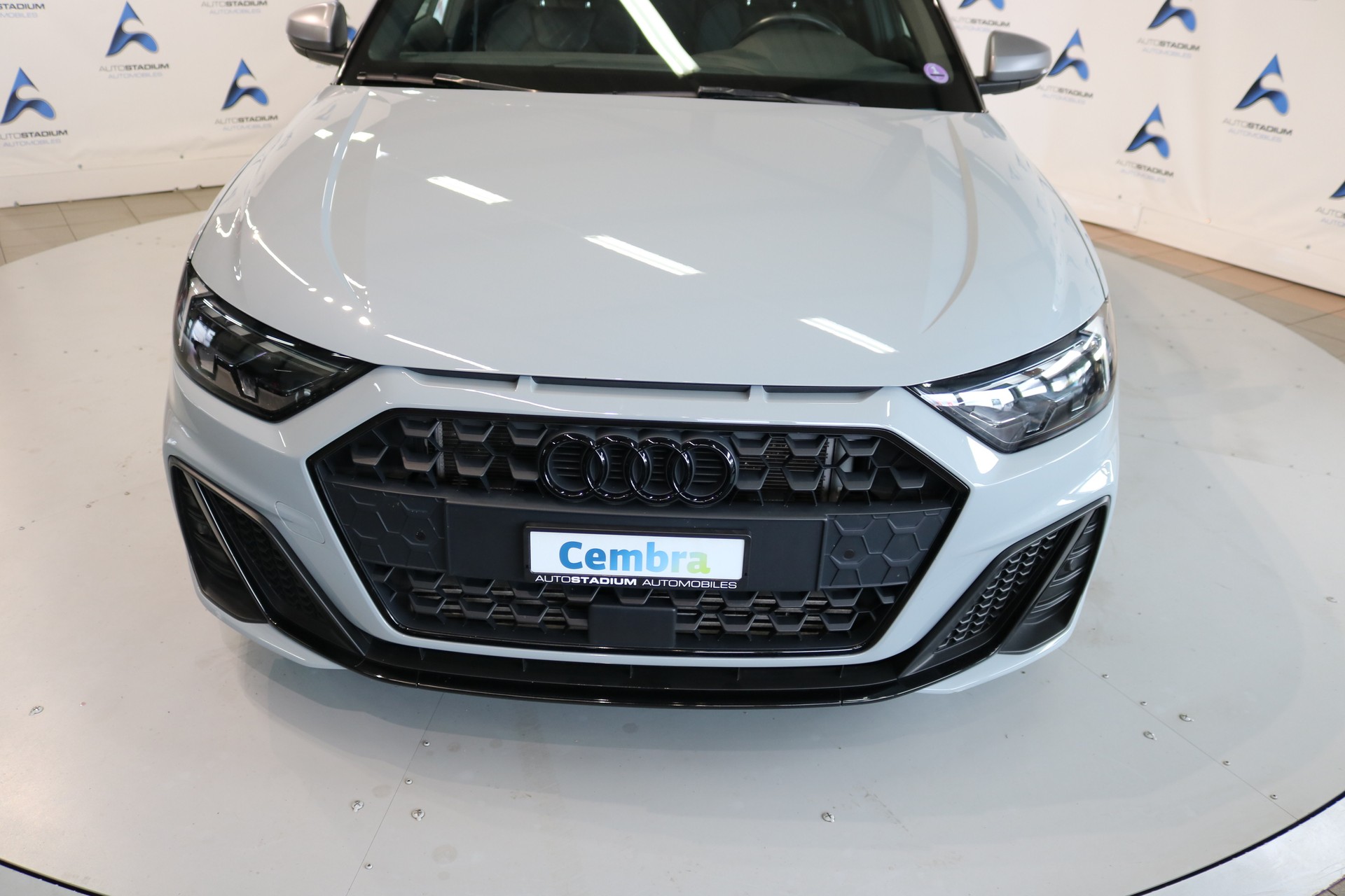 AUDI A1 Sportback 40 TFSI S Line S-tronic-image-28