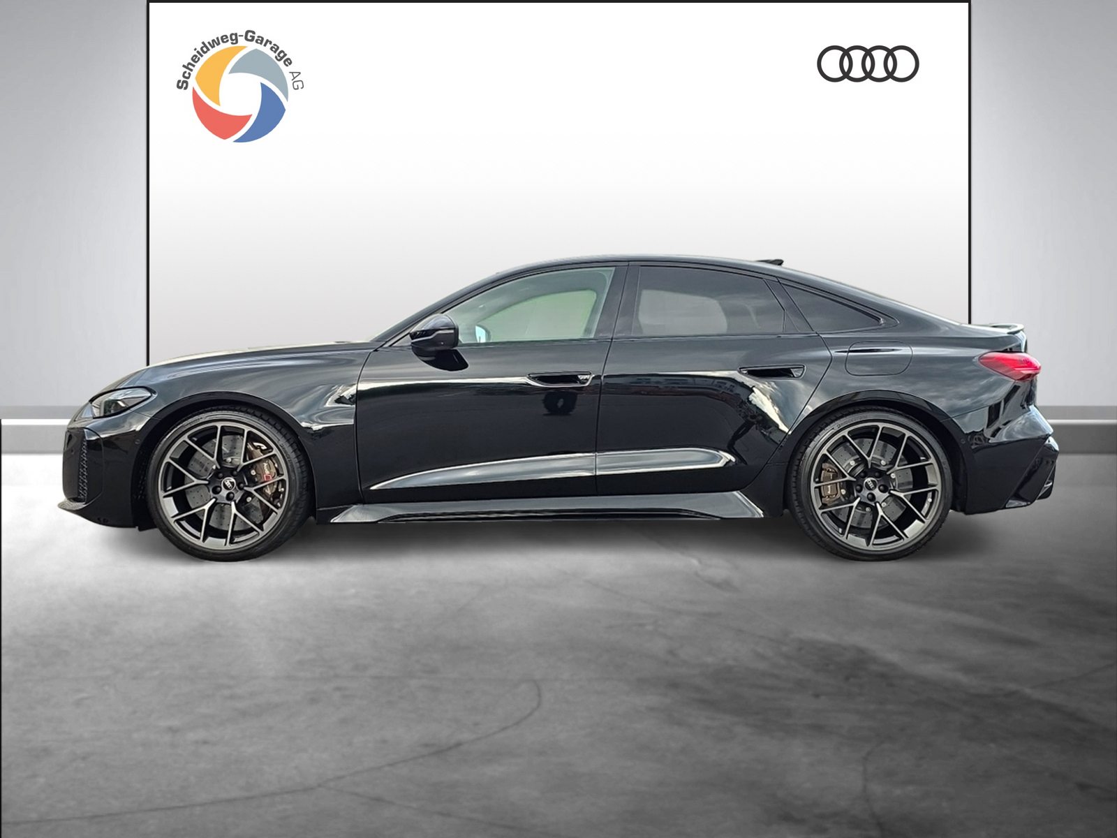 AUDI RS 5 Limousine TFSI 470 kW Tiptronic quattro-showroom-element-2