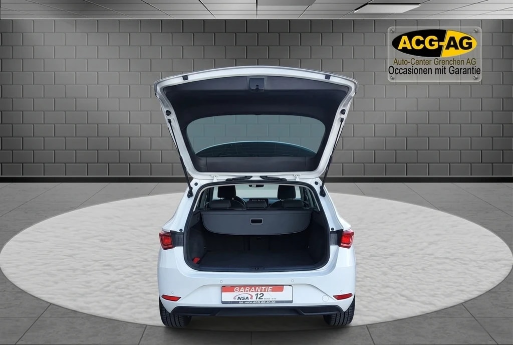 SEAT Leon ST 2.0 TDI EVO DSG Style ** Full Digital Cockpit ** Parklehnassistanz **Gr.Navi ** Parkhilfe ** Neues Modell 2022 ** Ab MFK-image-6