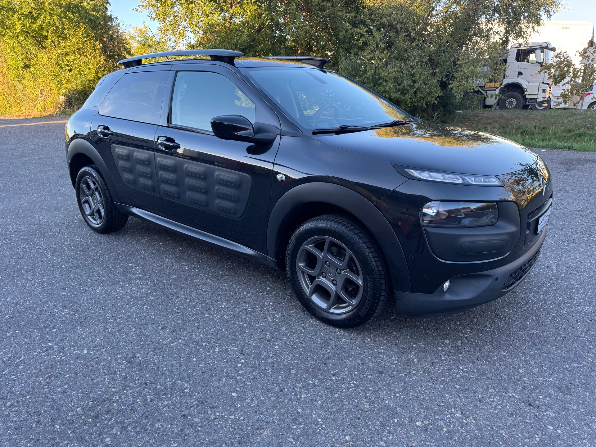 CITROEN C4 Cactus 1.2 e-VTi Shine Edition ETG-showroom-element-1