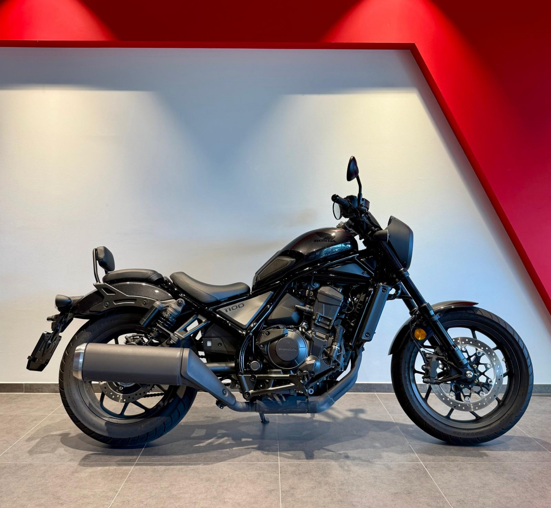 HONDA CMX 1100 Rebel-image-1