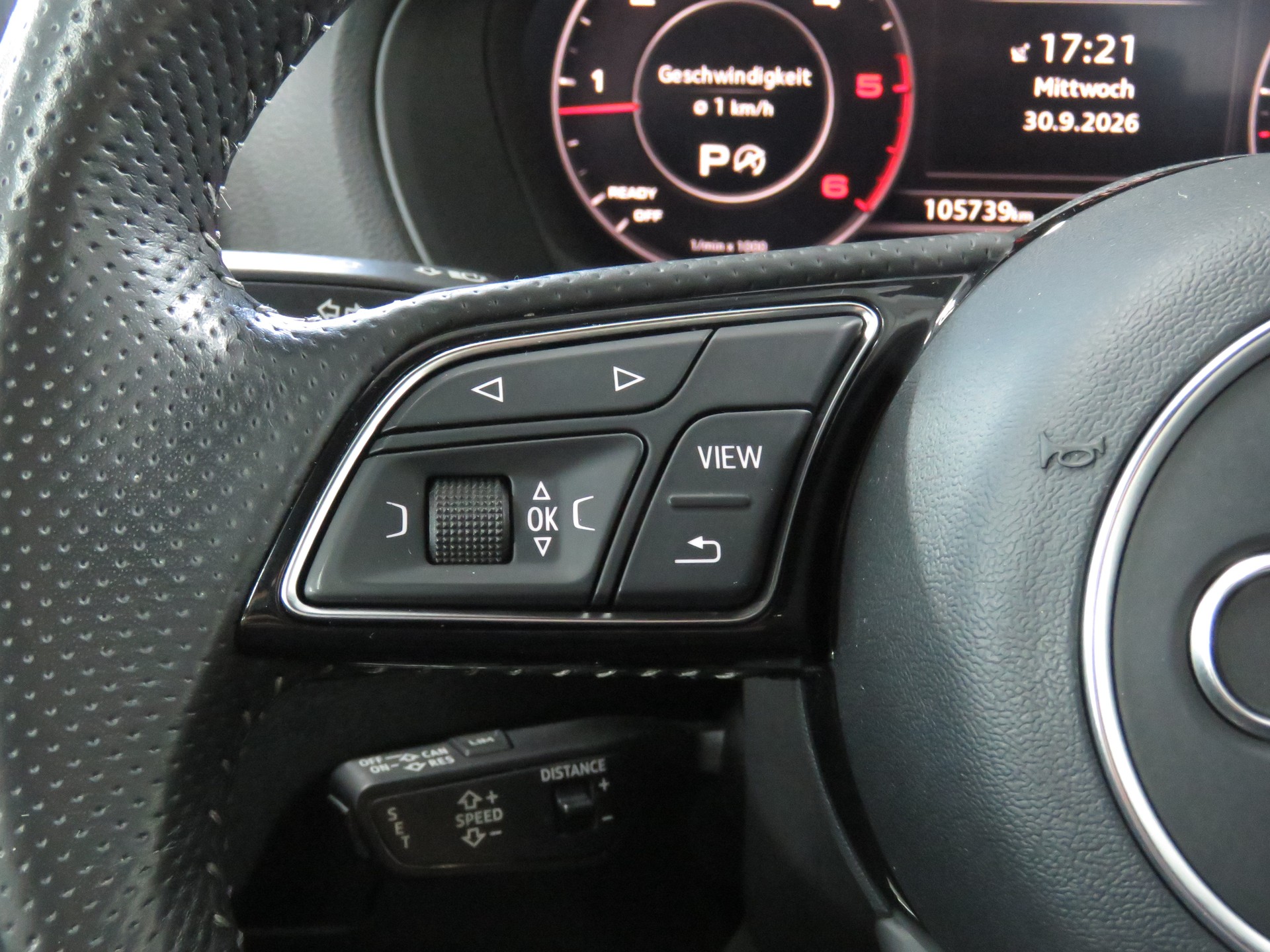 AUDI Q2 2.0 TDI Edition # 1 Quattro S-tronic (Automat)-image-22