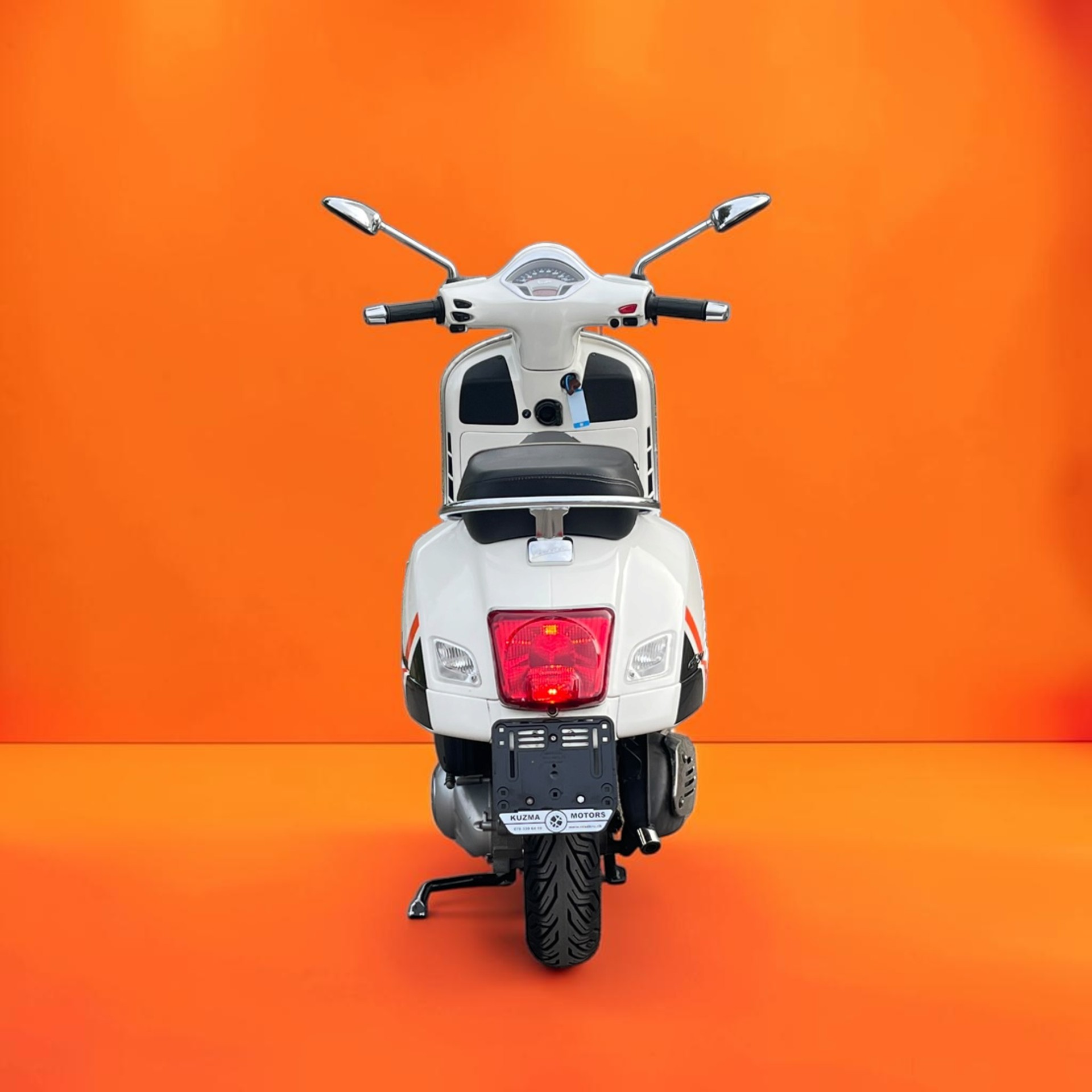 PIAGGIO Vespa GTS Super 300 i.e ABS-image-5