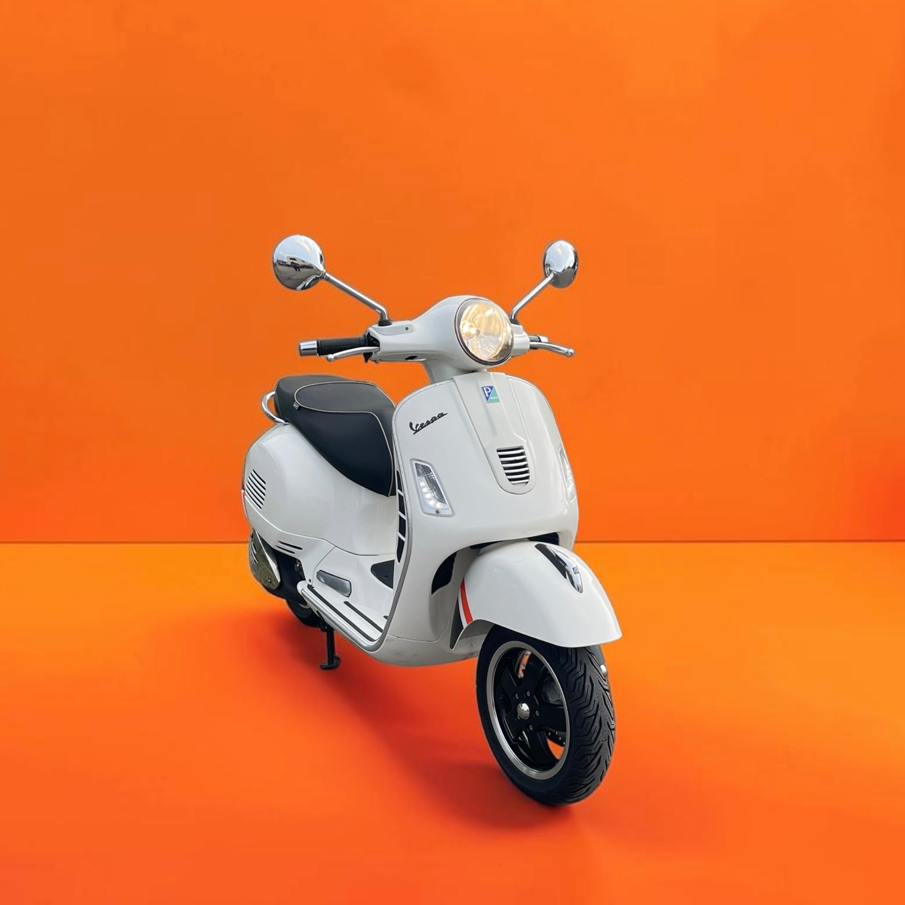 PIAGGIO Vespa GTS Super 300 i.e ABS-image-1