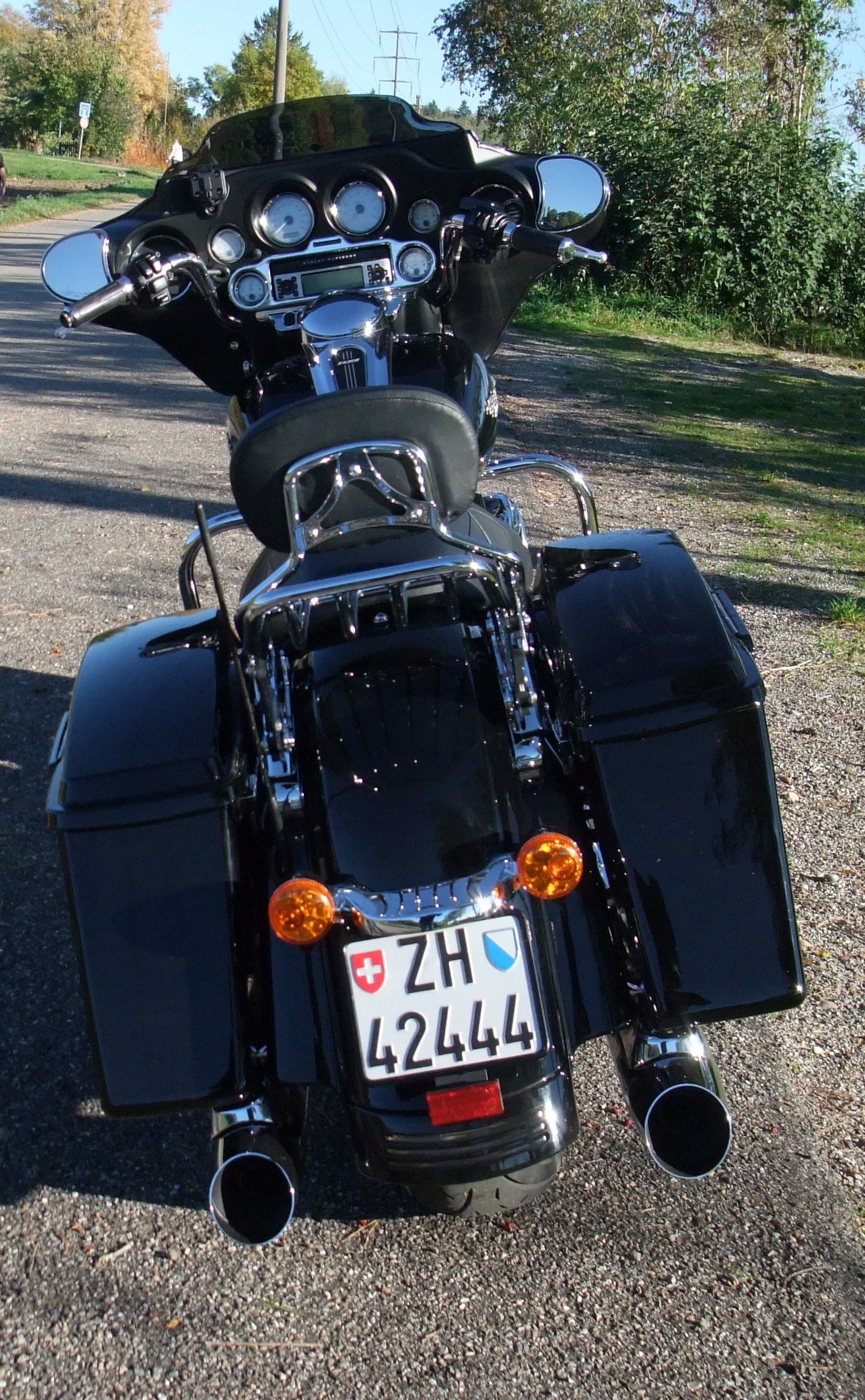HARLEY-DAVIDSON FLHX Street Glide ABS-image-11