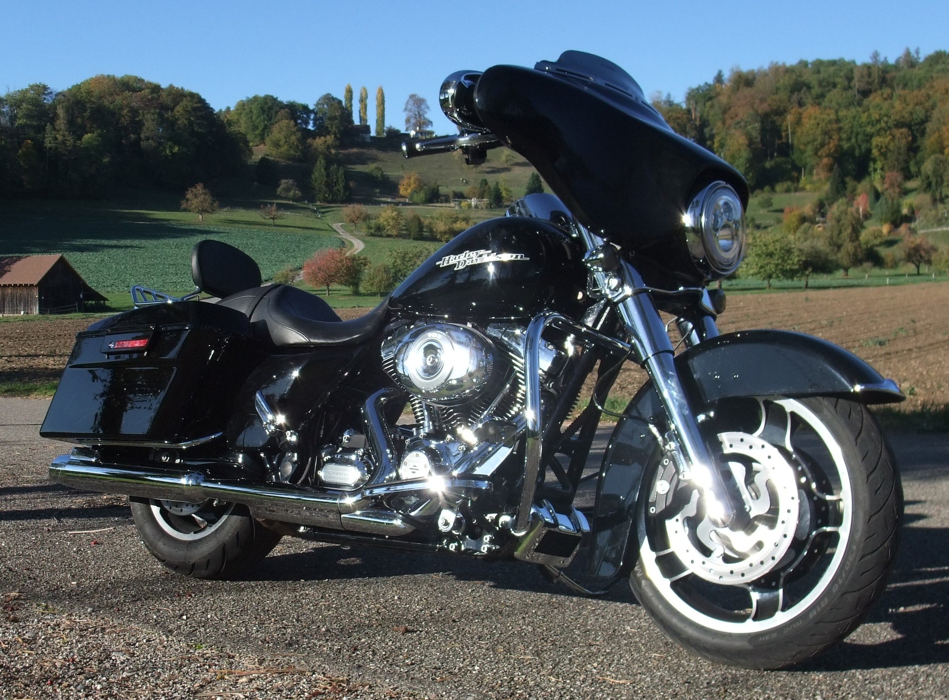 HARLEY-DAVIDSON FLHX Street Glide ABS-image-9