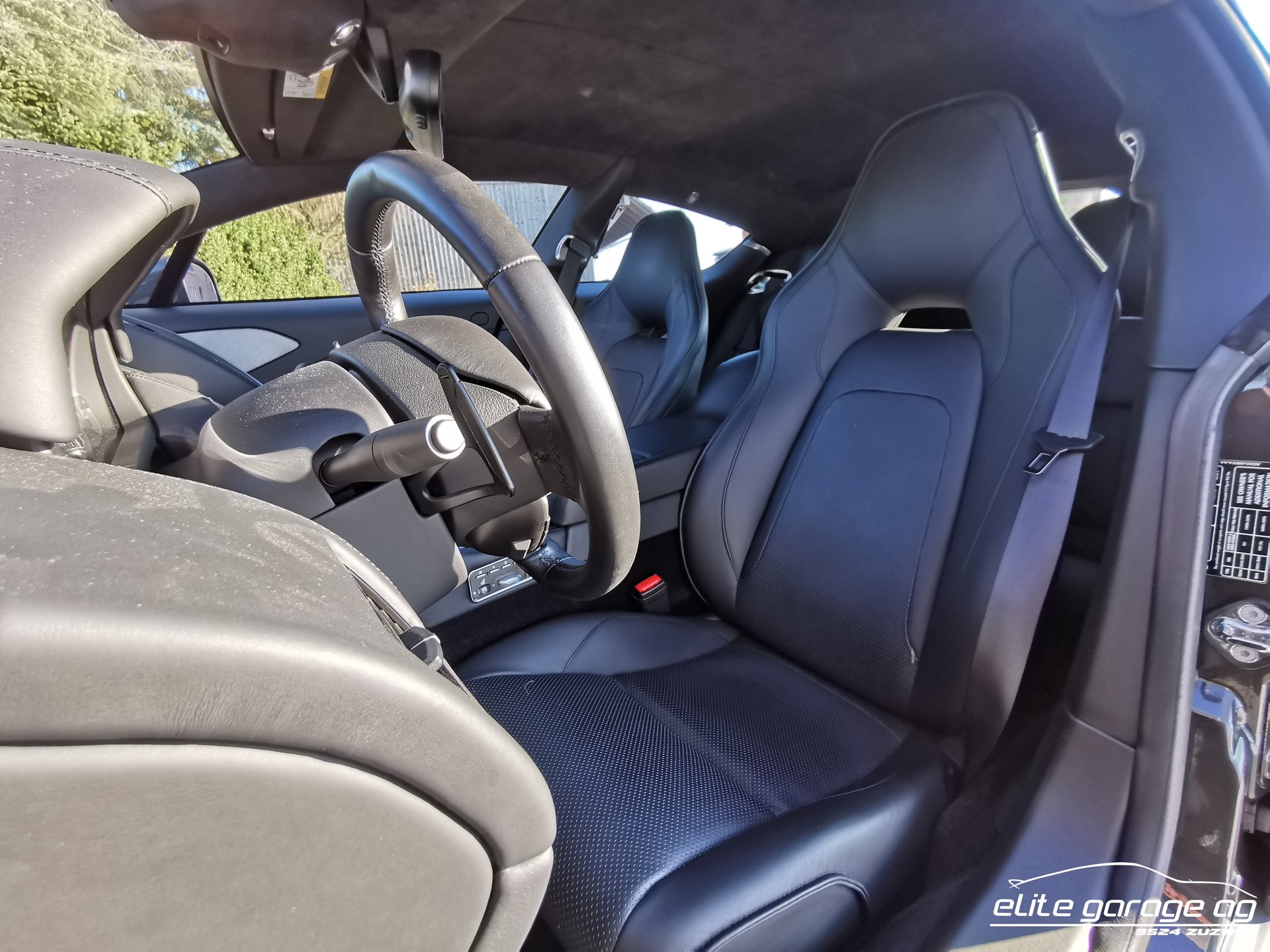ASTON MARTIN Rapide S 5.9 V12 Touchtronic 3-image-9