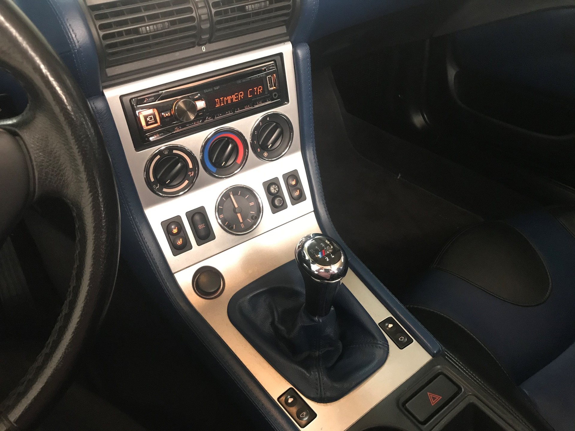 BMW Z3 3.0i Roadster, Klima, Hi-Fi System Harman Kardon, El. Verdeck, Sportsitze, Bicolor-Interieur, top gepflegter Zustand-image-11