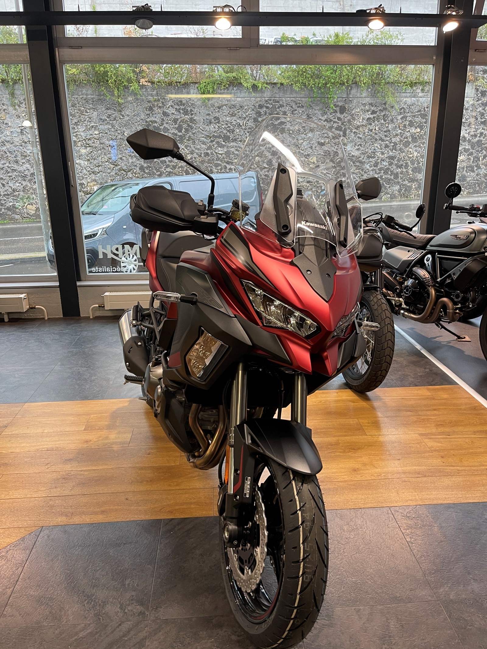 KAWASAKI Versys 1000 SE-image-1