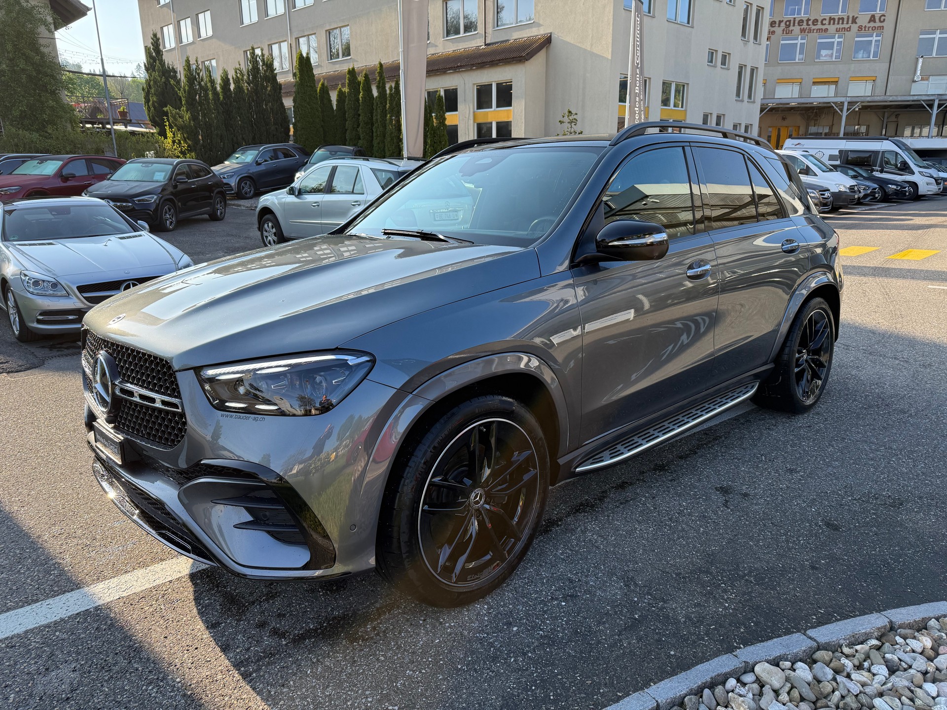 MERCEDES-BENZ GLE 300 d 4Matic-showroom-element-2
