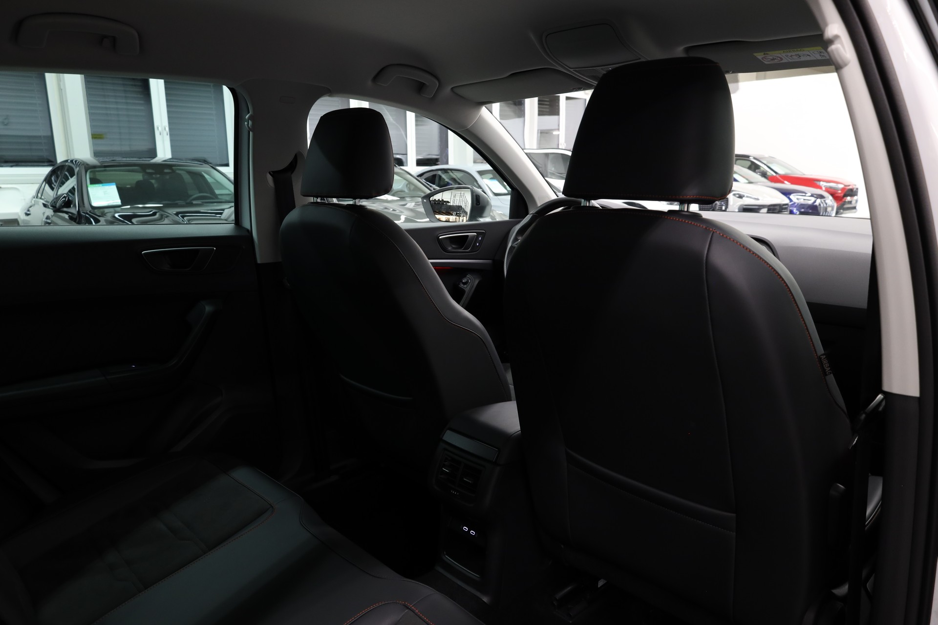 SEAT Ateca 2.0 TSI Hola FR 4Drive DSG-image-25