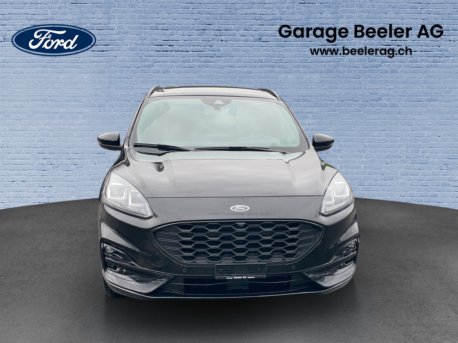 FORD Kuga 2.5 Plug-in Hybrid ST-Line X-showroom-element-1