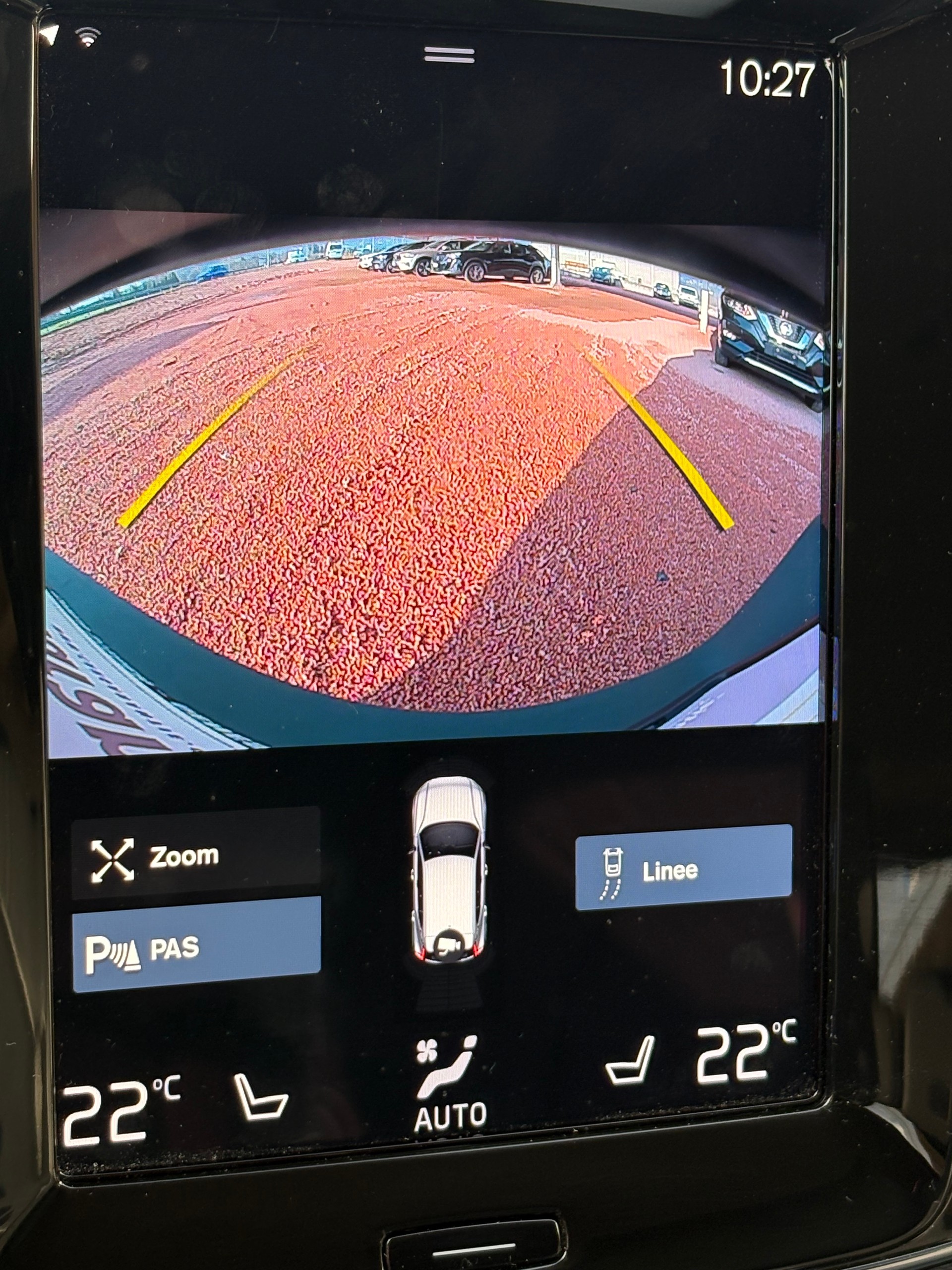 VOLVO XC40 T2 Core Geartronic-image-5