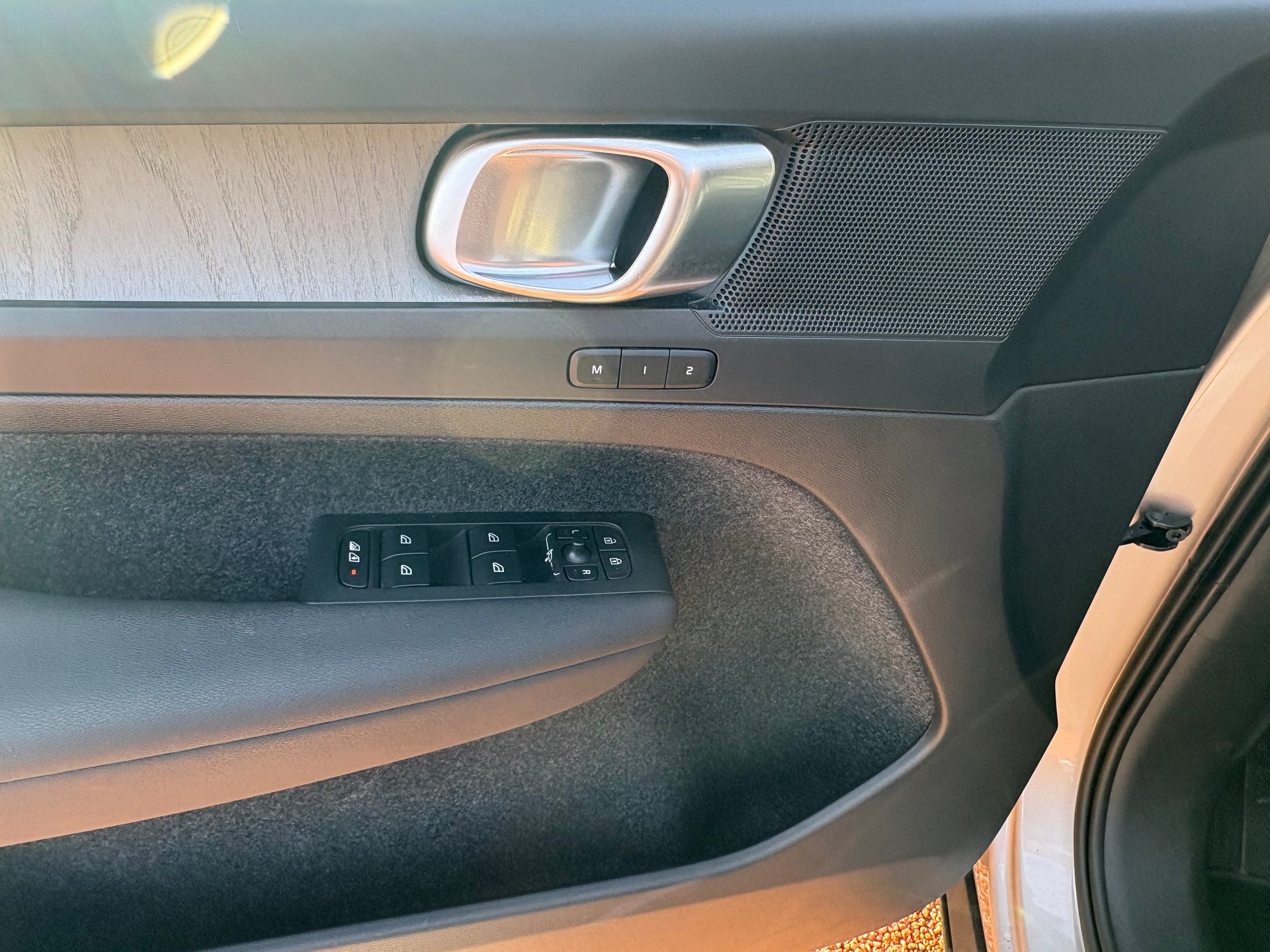 VOLVO XC40 T2 Core Geartronic-image-13