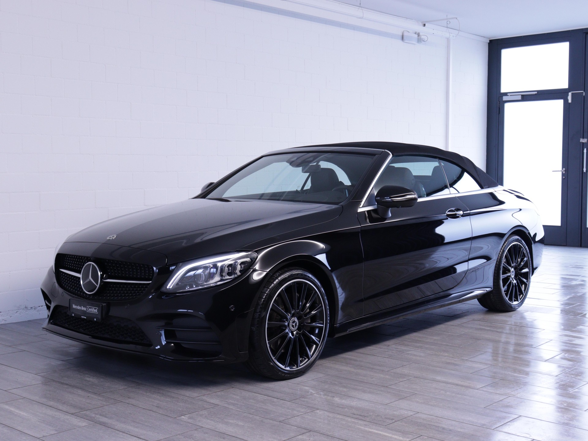 MERCEDES-BENZ C 300 AMG Line 4matic Cabriolet