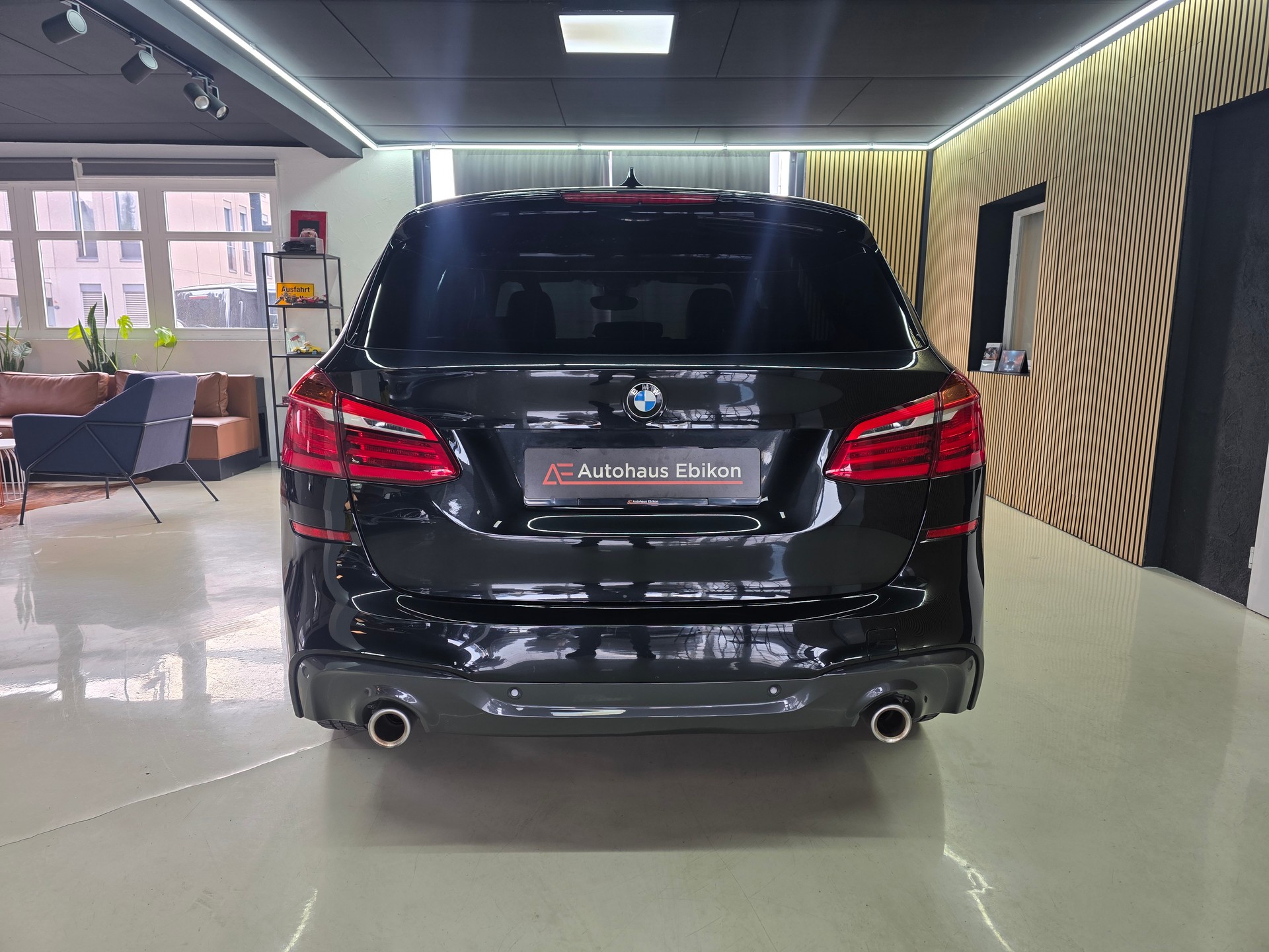 BMW 220i Active Tourer DKG M Sport LCI-image-5