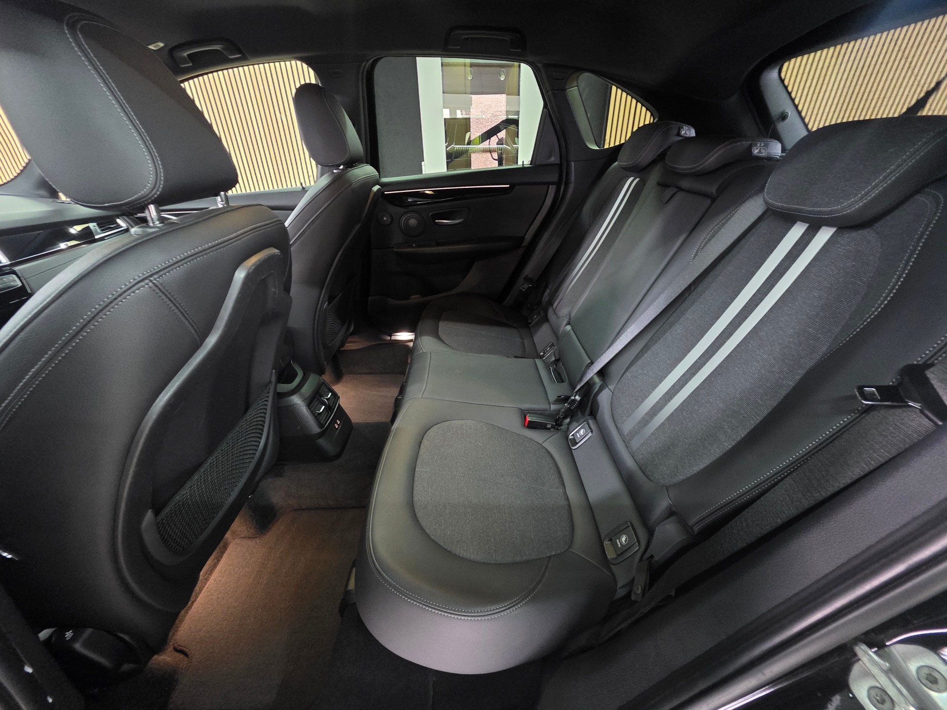 BMW 220i Active Tourer DKG M Sport LCI-image-14