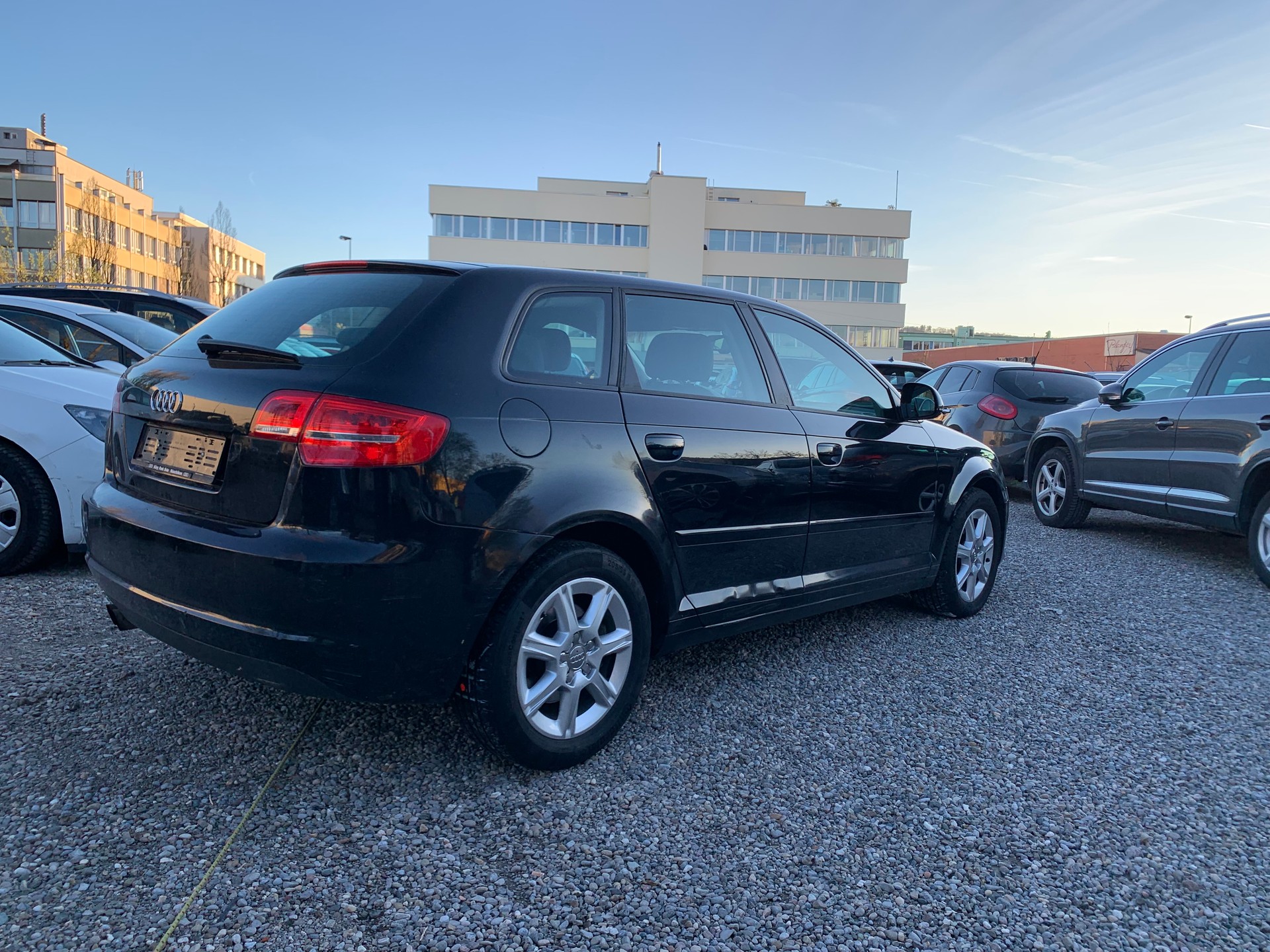 AUDI A3 Sportback 1.8 TFSI Ambiente quattro-image-4