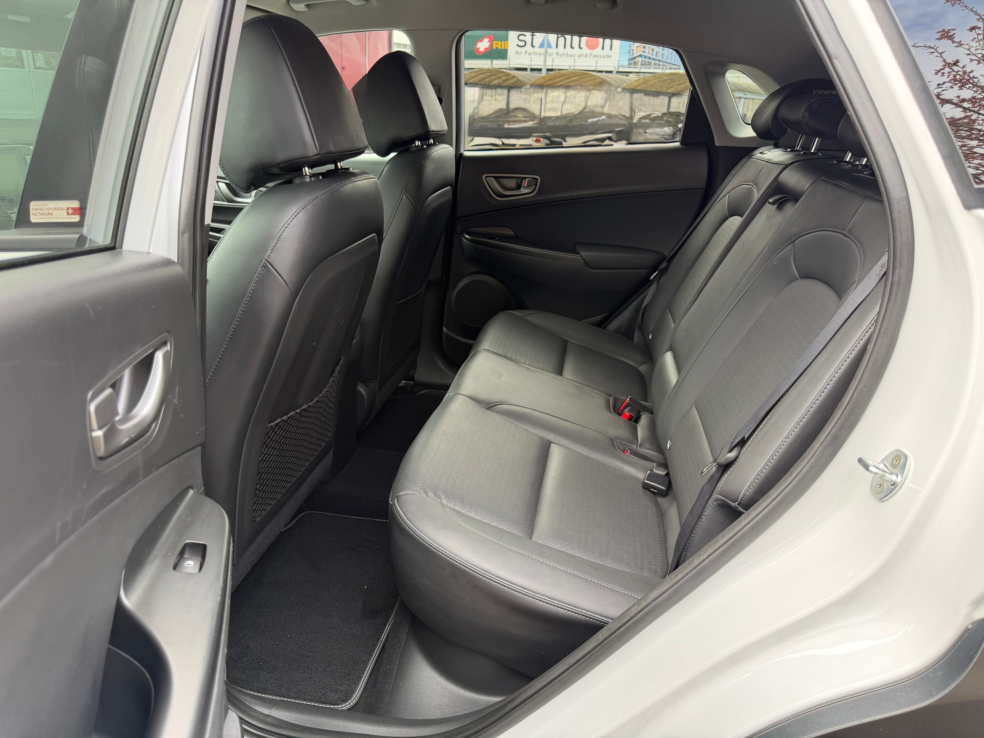 HYUNDAI Kona Electric Vertex 64KWh-image-19