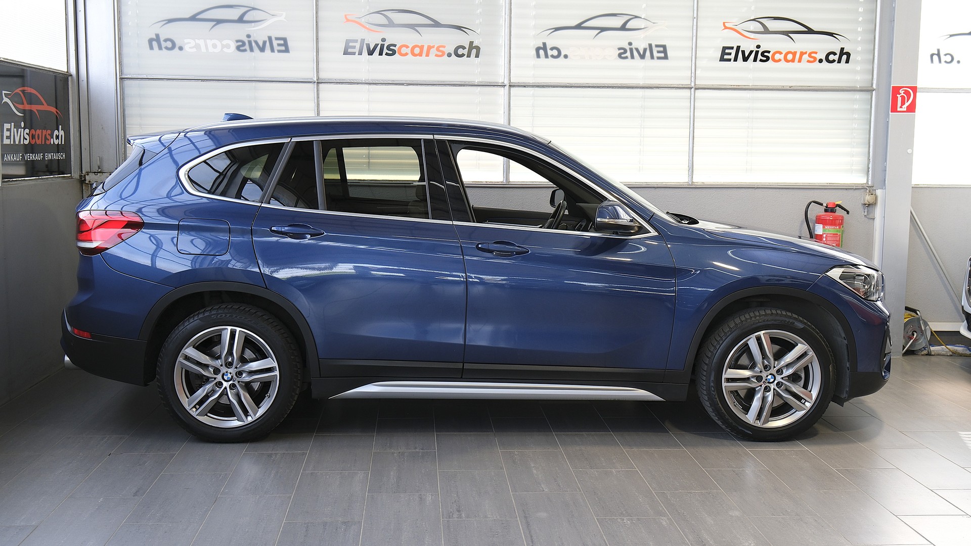 BMW X1 xDrive 20i xLine Steptronic-image-27