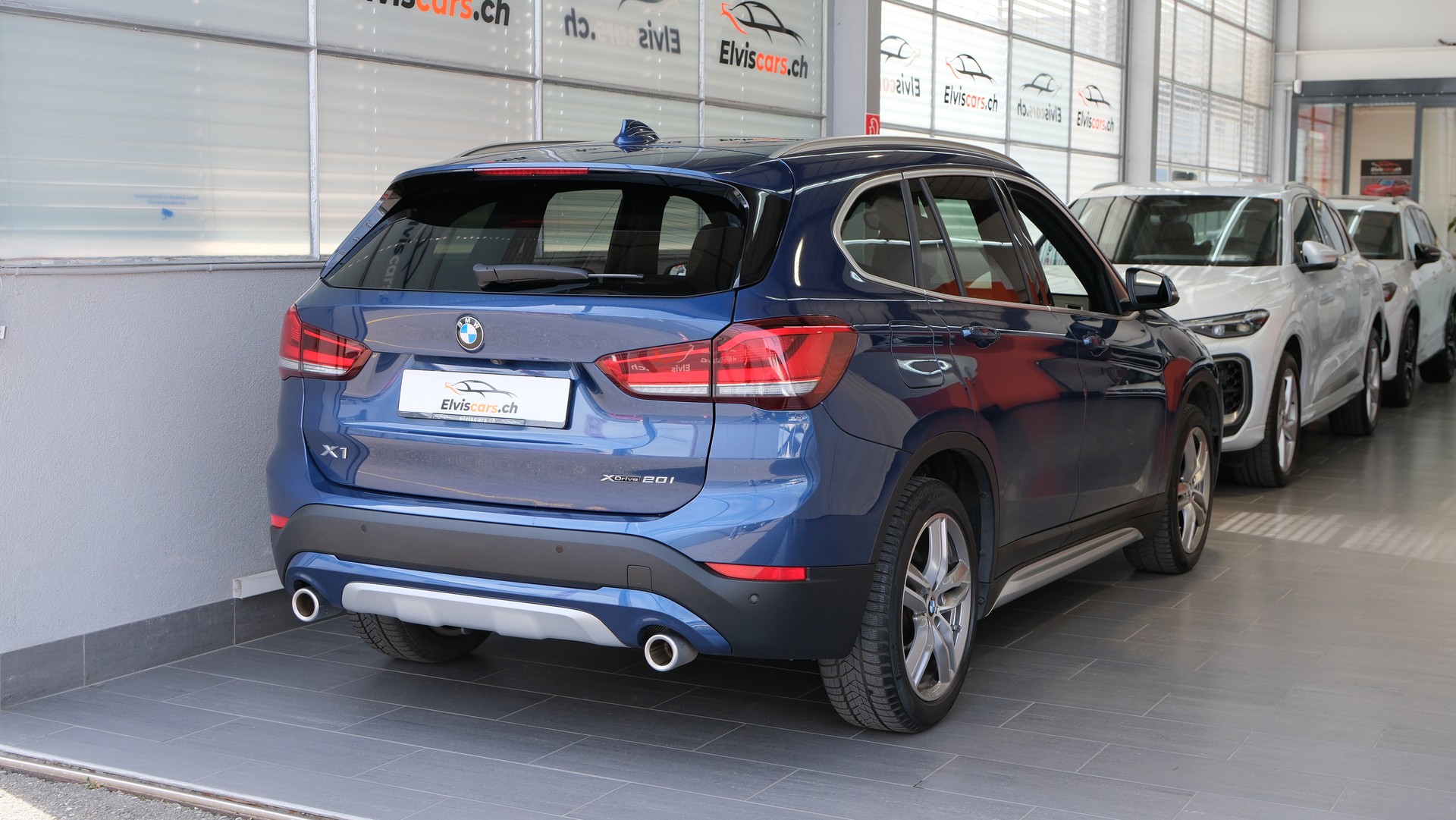 BMW X1 xDrive 20i xLine Steptronic-image-25