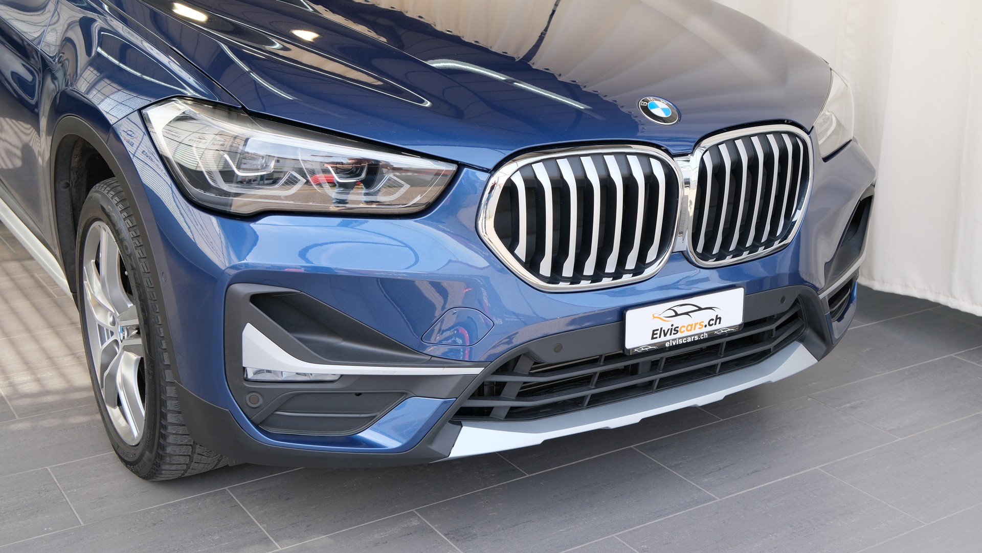 BMW X1 xDrive 20i xLine Steptronic-image-30