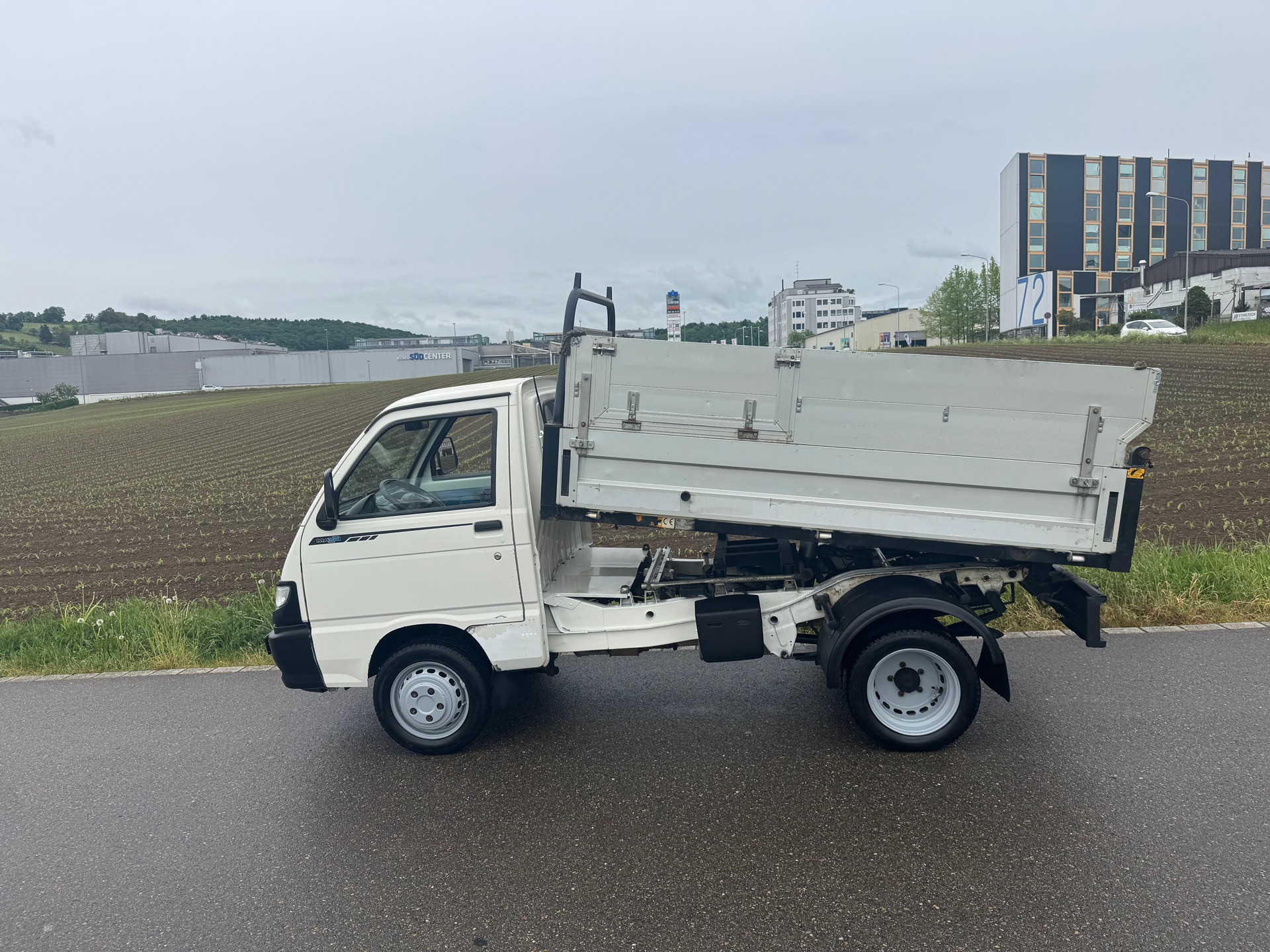 PIAGGIO Maxxi 1.3i kurz/court/corto-image-1